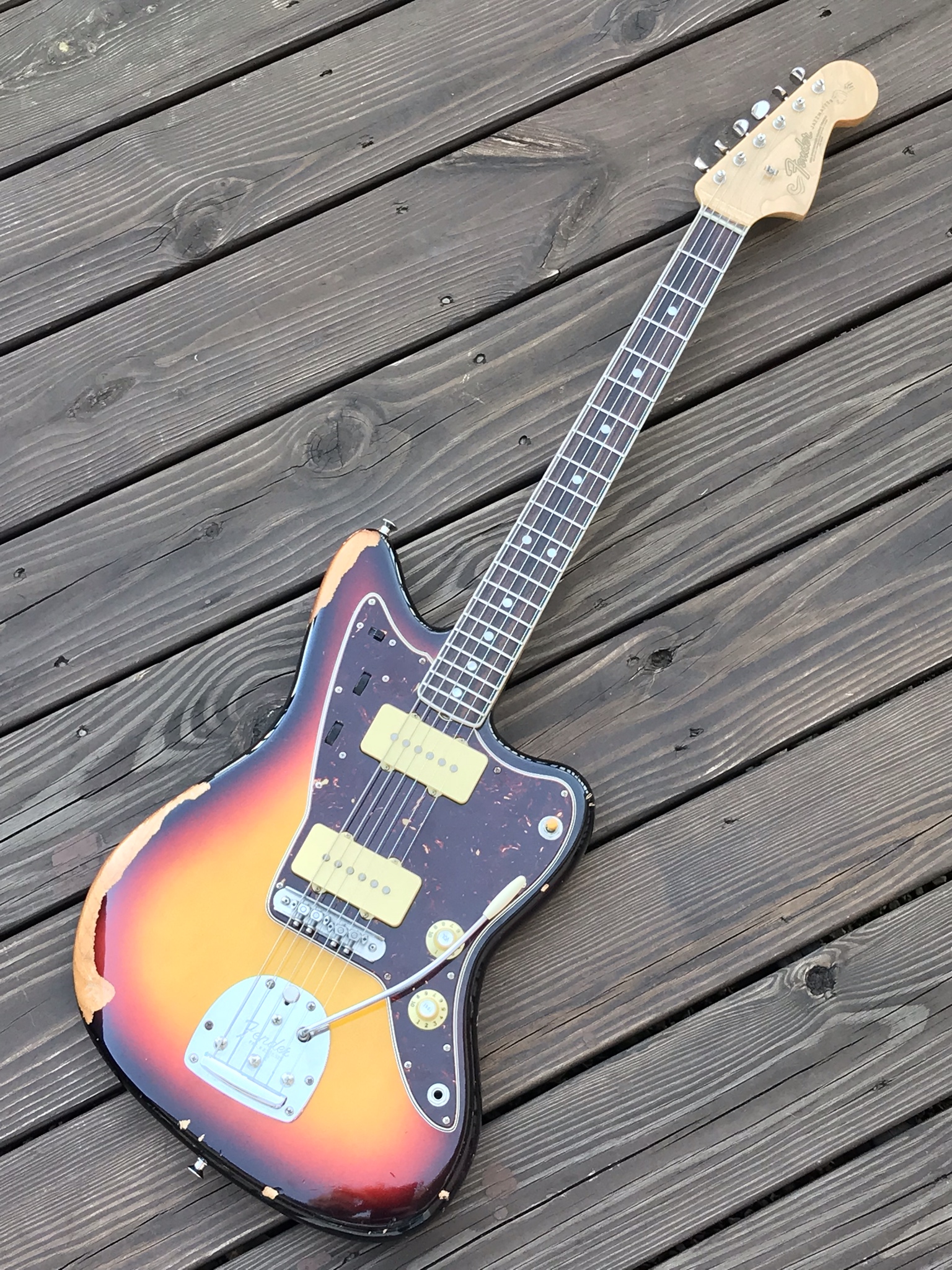 Newest Pics* Fender AV65 Relic Jazzmaster