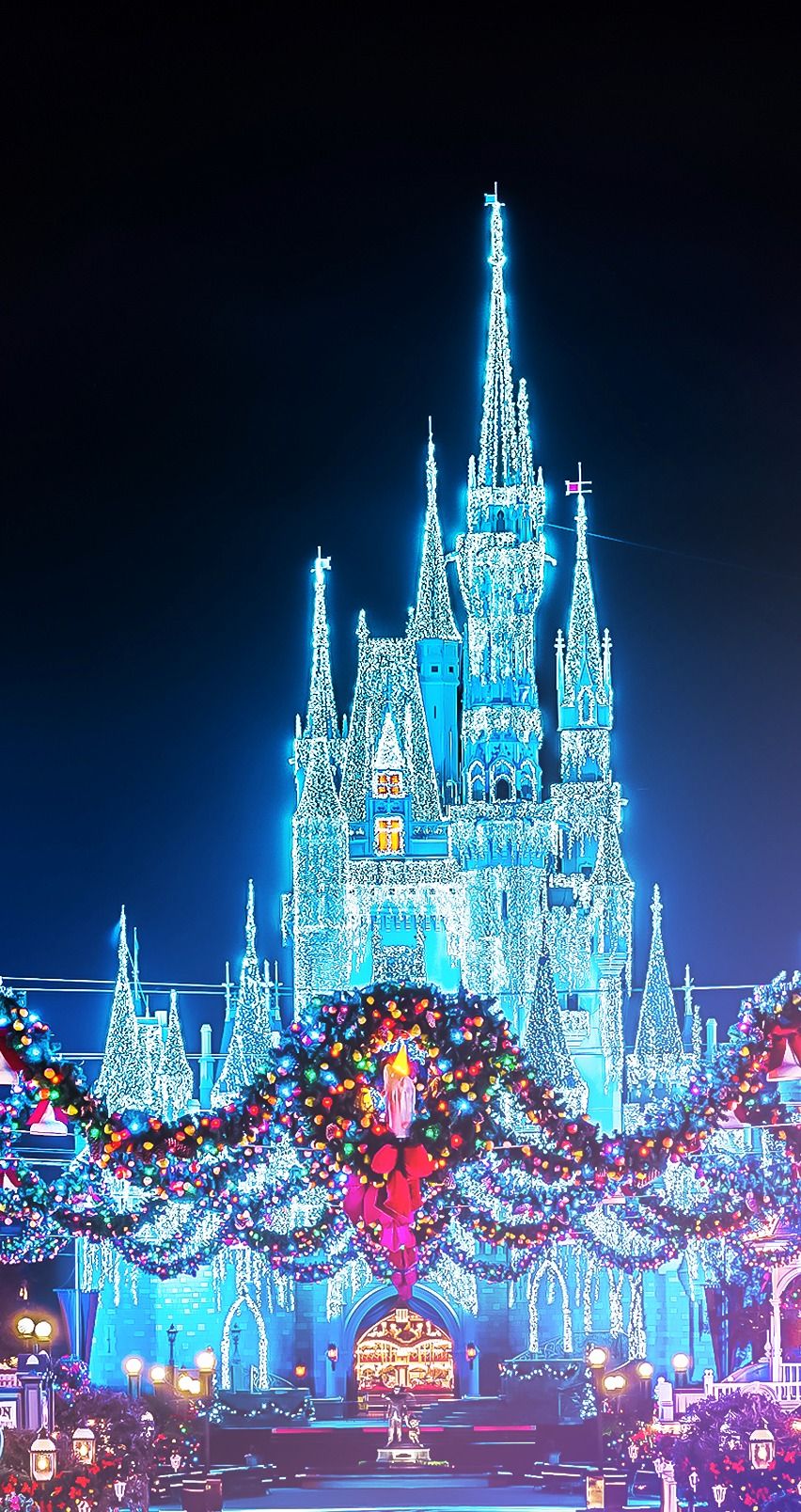 Christmas Disney Castle Wallpaper Free Christmas Disney Castle Background