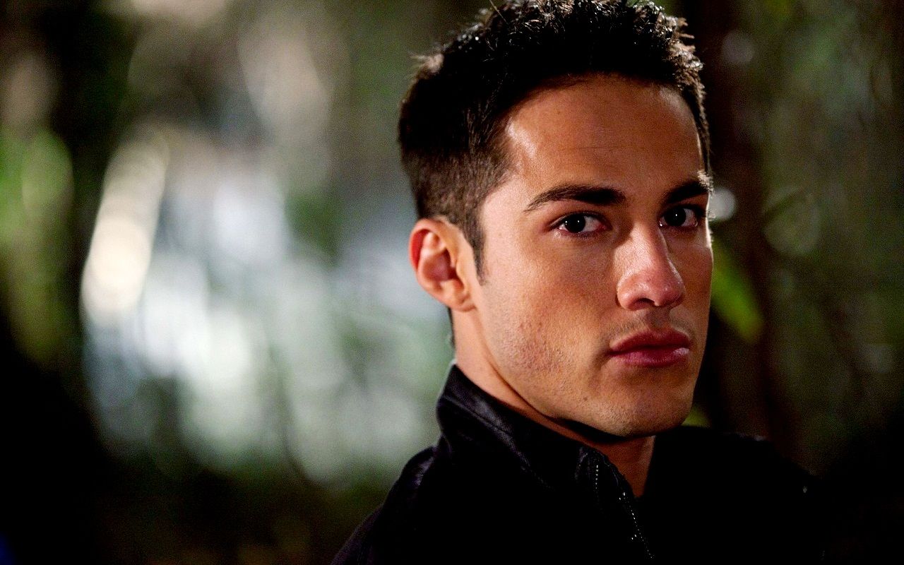 Michael Trevino Wallpaper: Michael Trevino ✯. Michael trevino, Tyler vampire diaries, Vampire diaries cast