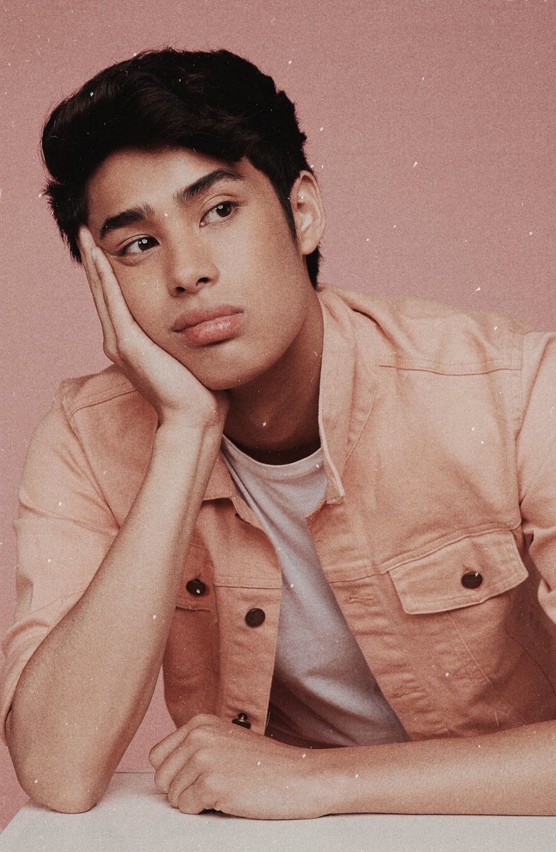 donny pangilinan pics really went from cute to hot like it was nothing