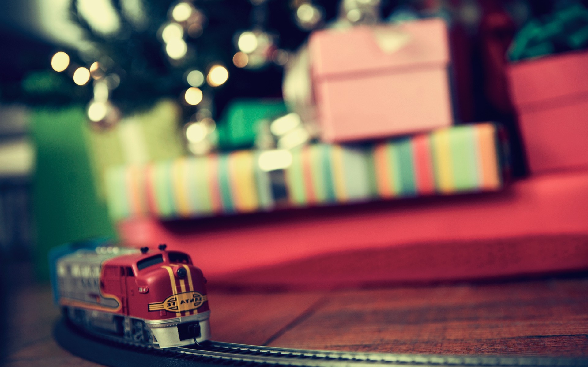 train, New Year, Presents, Christmas Tree, Depth Of Field, Toys Wallpaper HD / Desktop and Mobile Background