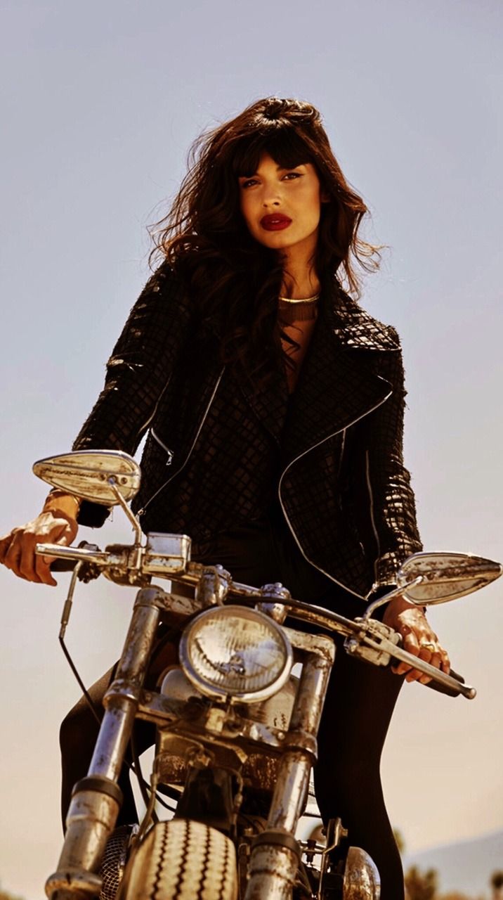 Jameela Jamil Wallpapers - Wallpaper Cave