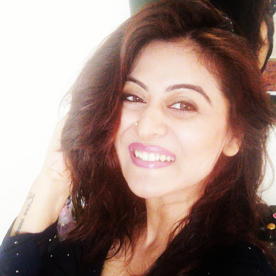 Falaq Naaz Hot Full HD Image, Pics & Wallpaper