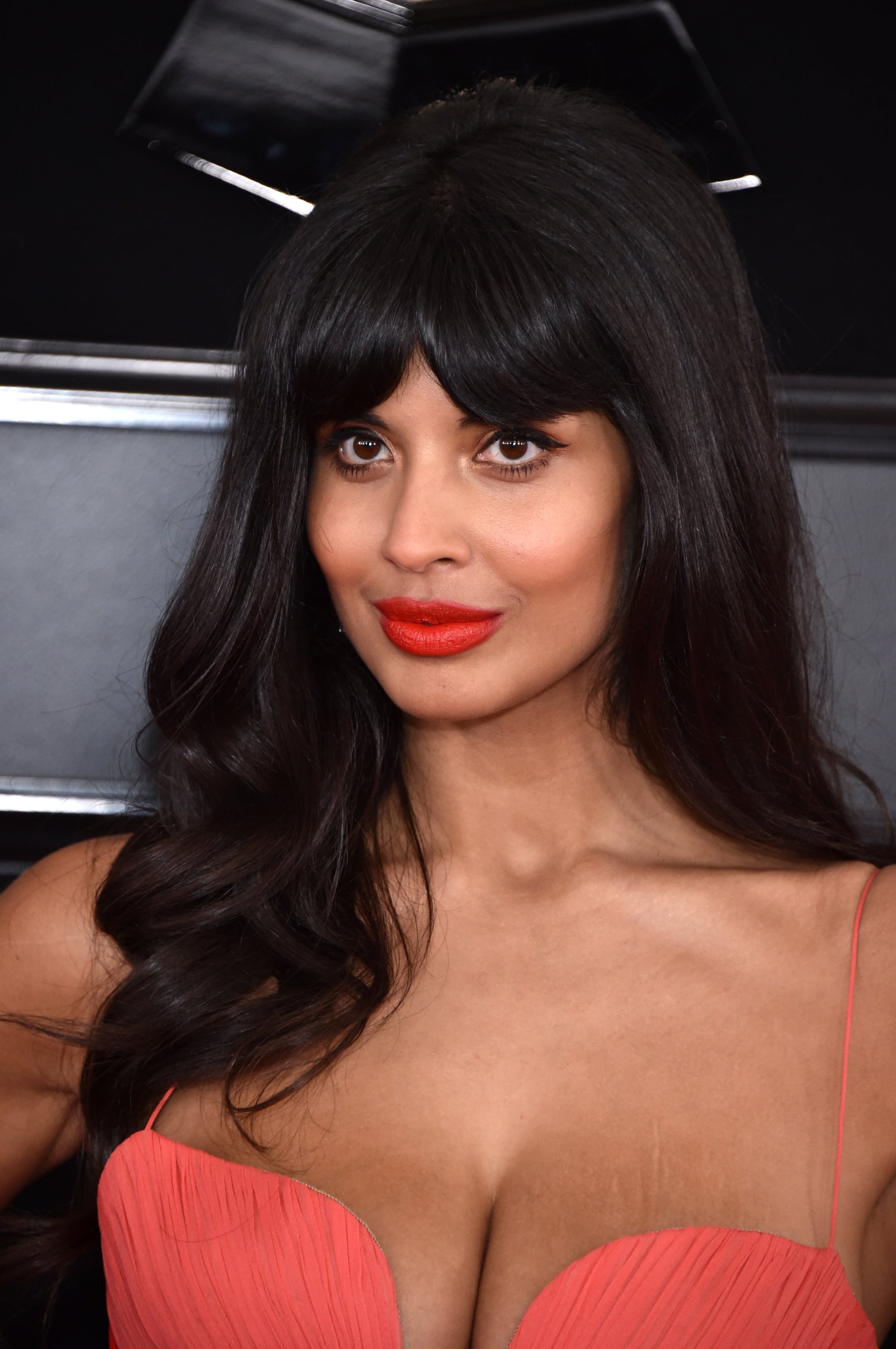 Jameela Jamil Grammys Red Carpet 2019