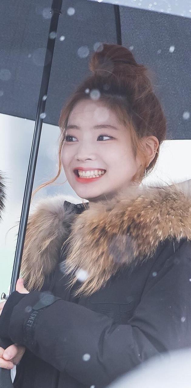twice dahyun wallpaper