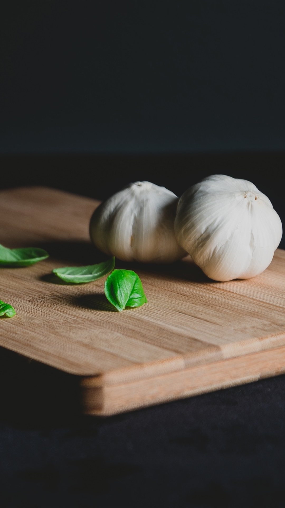 Garlic, Cutting Board, Vegetables 1080x1920 IPhone 8 7 6 6S Plus Wallpaper, Background, Picture, Image