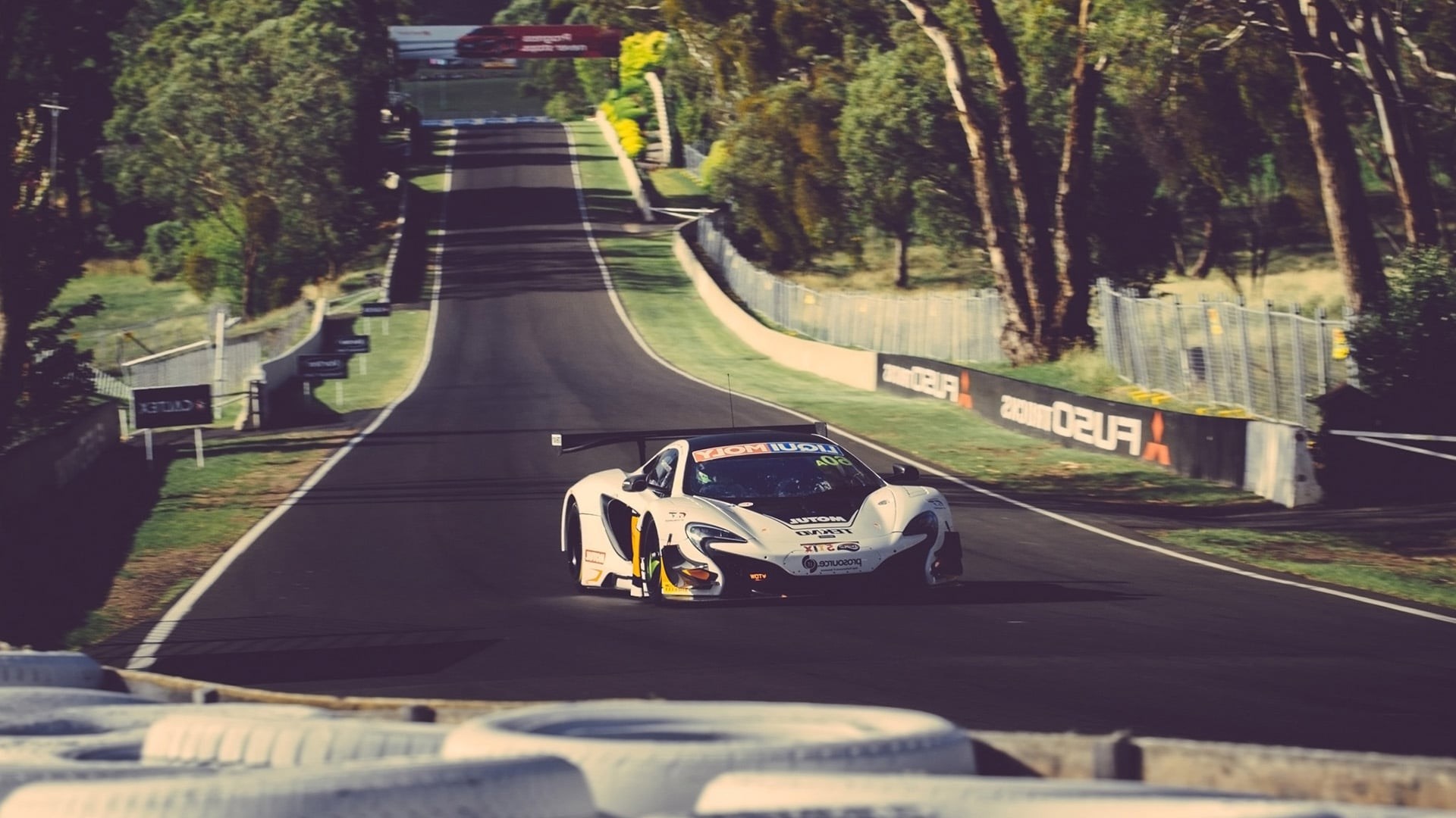 mclaren 650s gt3 High quality walls