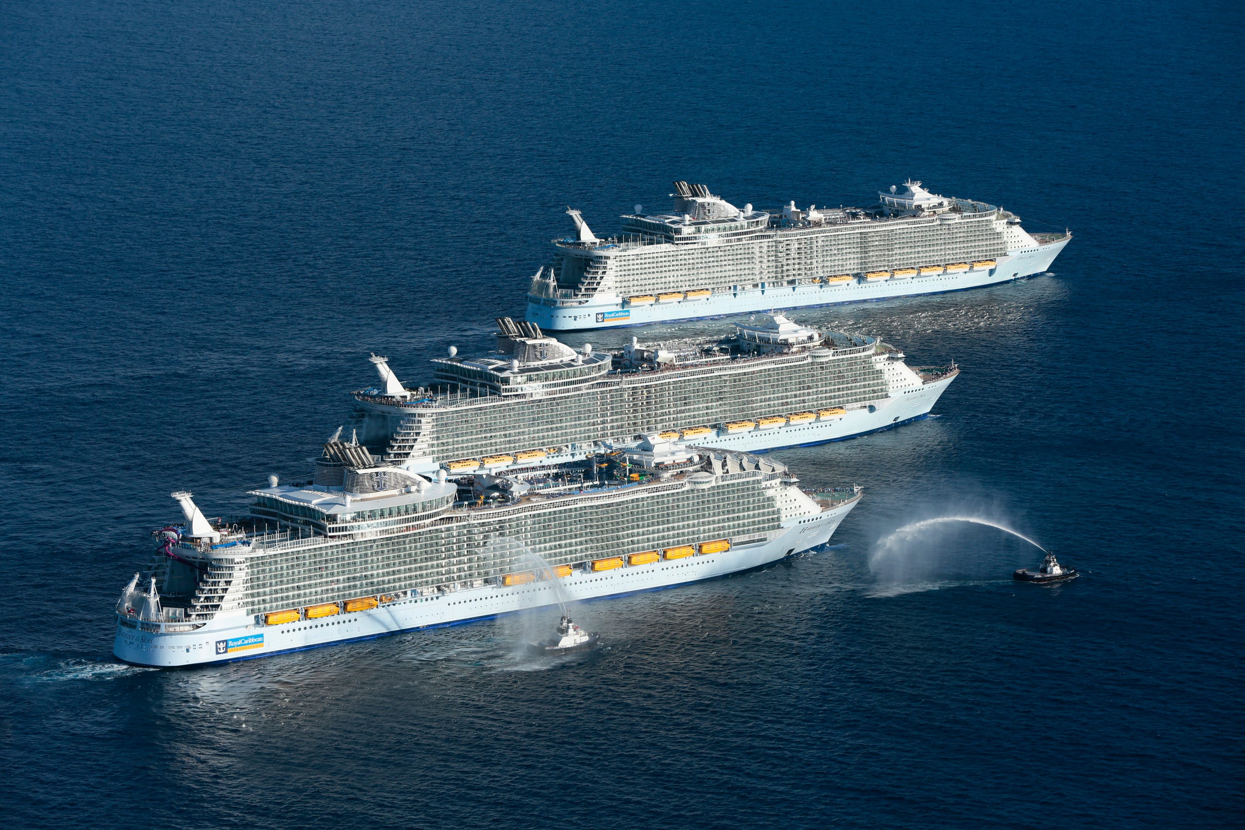 Photos: World's largest cruise ships in historic meetup