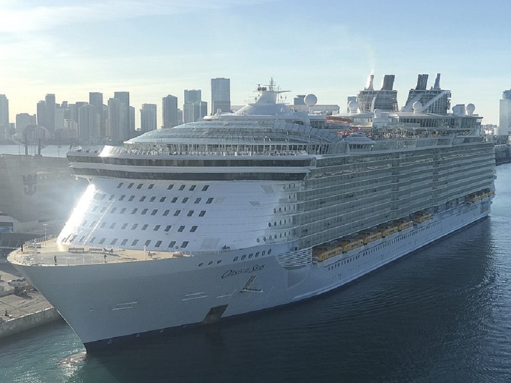 Oasis of the Seas Amplification: Exciting Video Tour of Renovated Cruise Ship
