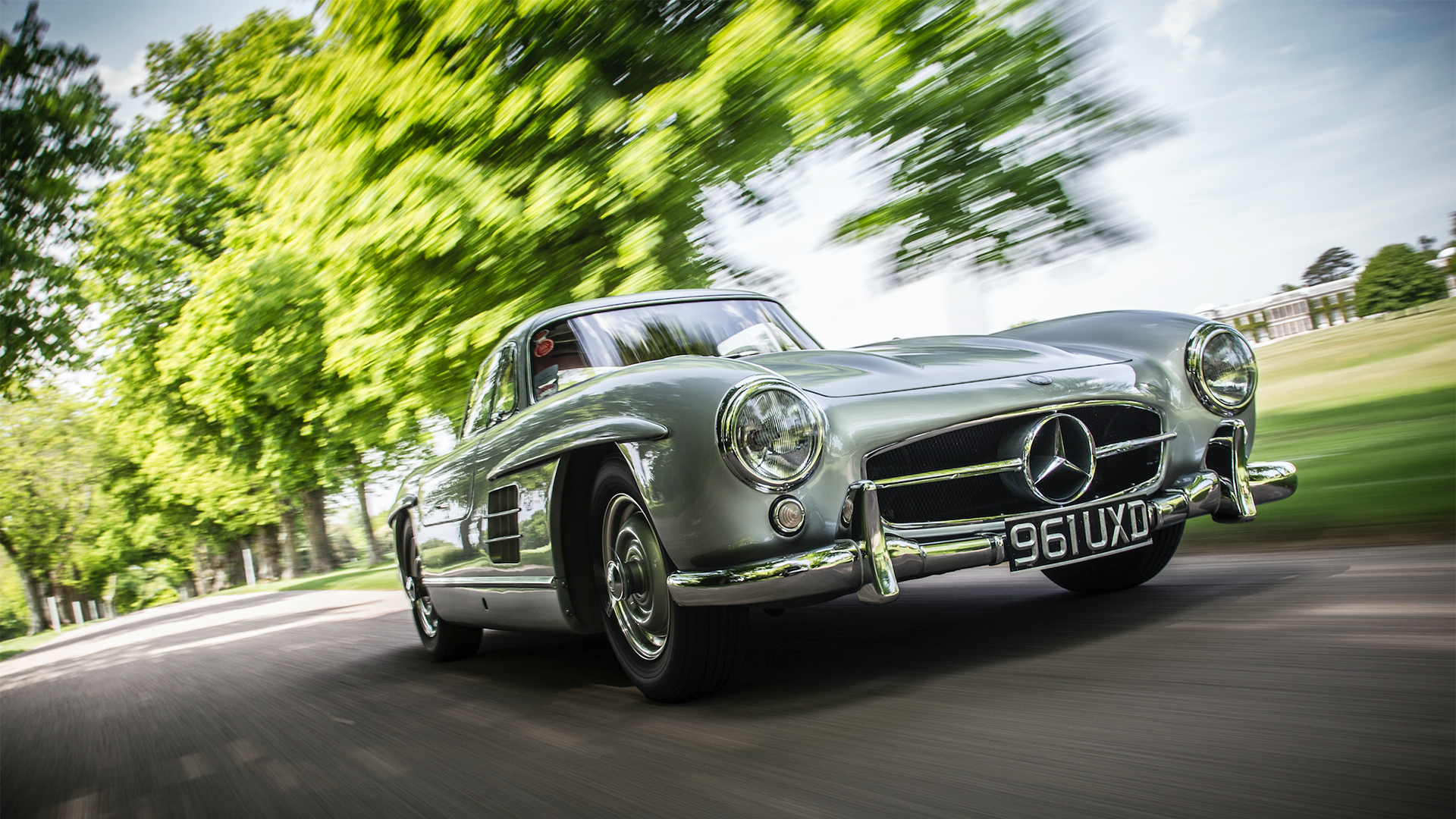 The Mercedes 300SL Gullwing is the epitome of Fifties cool