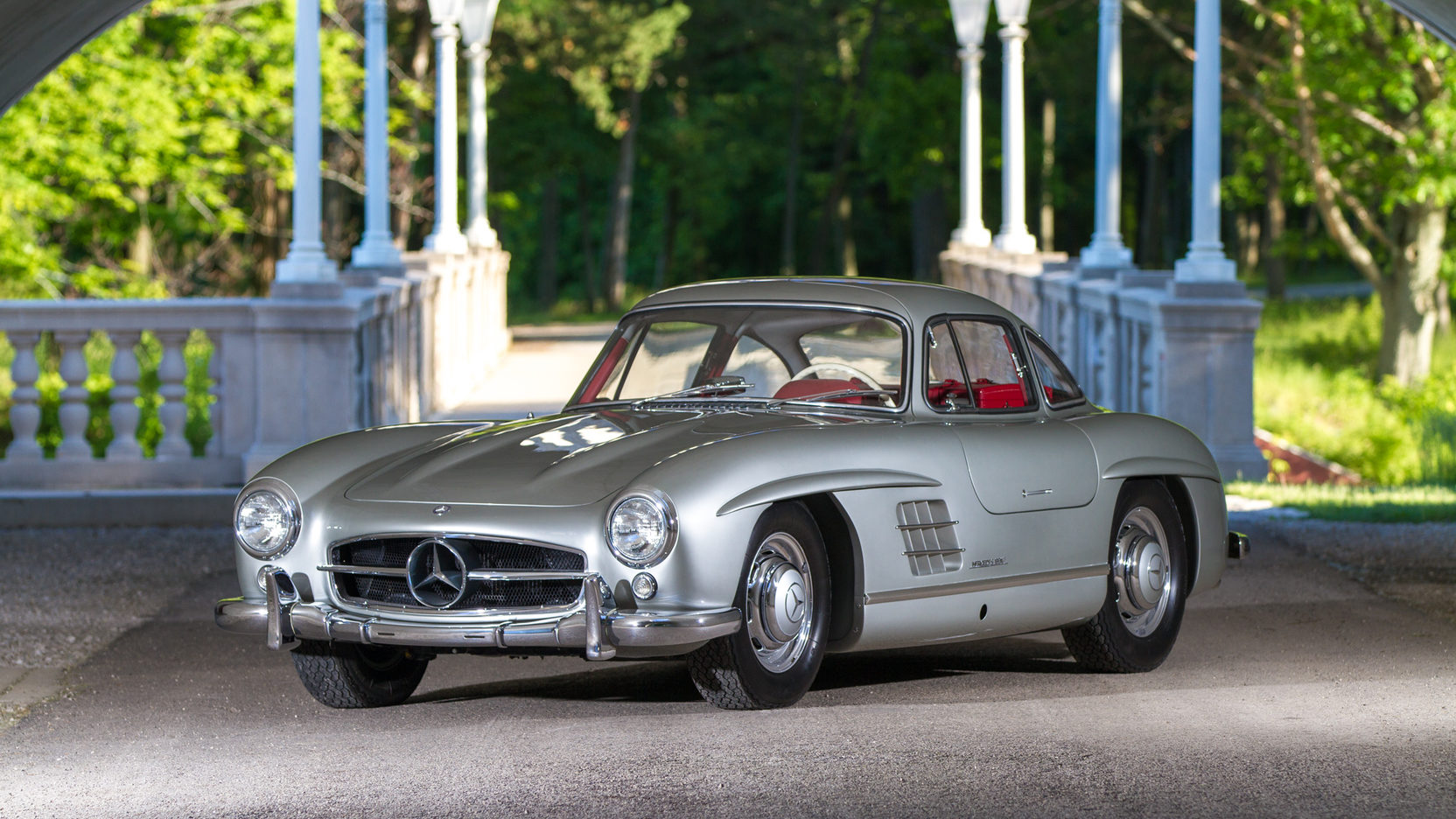 Mercedes Benz 300SL Gullwing
