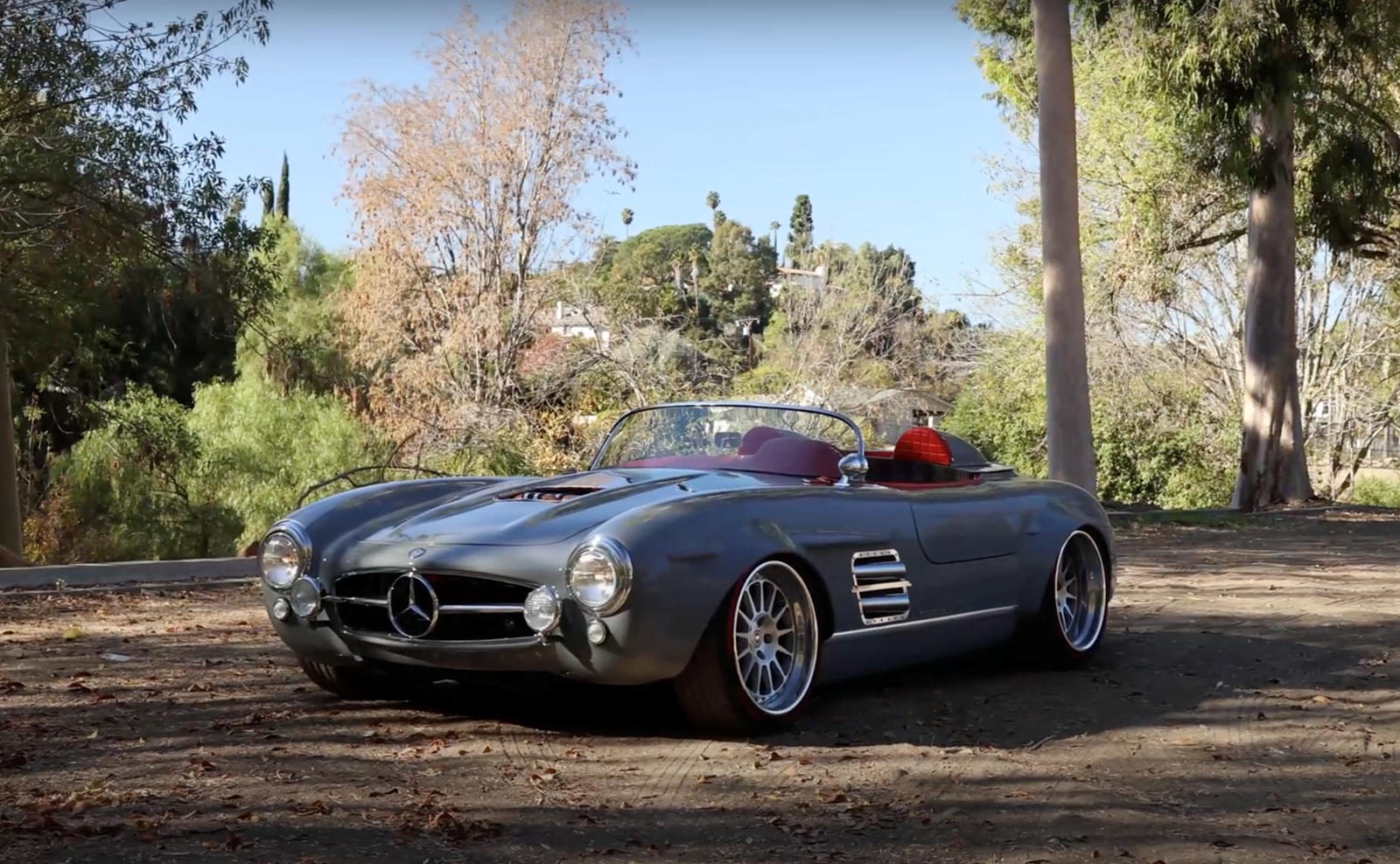 Staggeringly Gorgeous Mercedes 300SL Has AMG Power