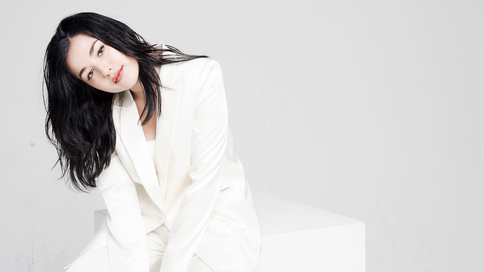 EZI parties with her demons in Afraid of the Dark video