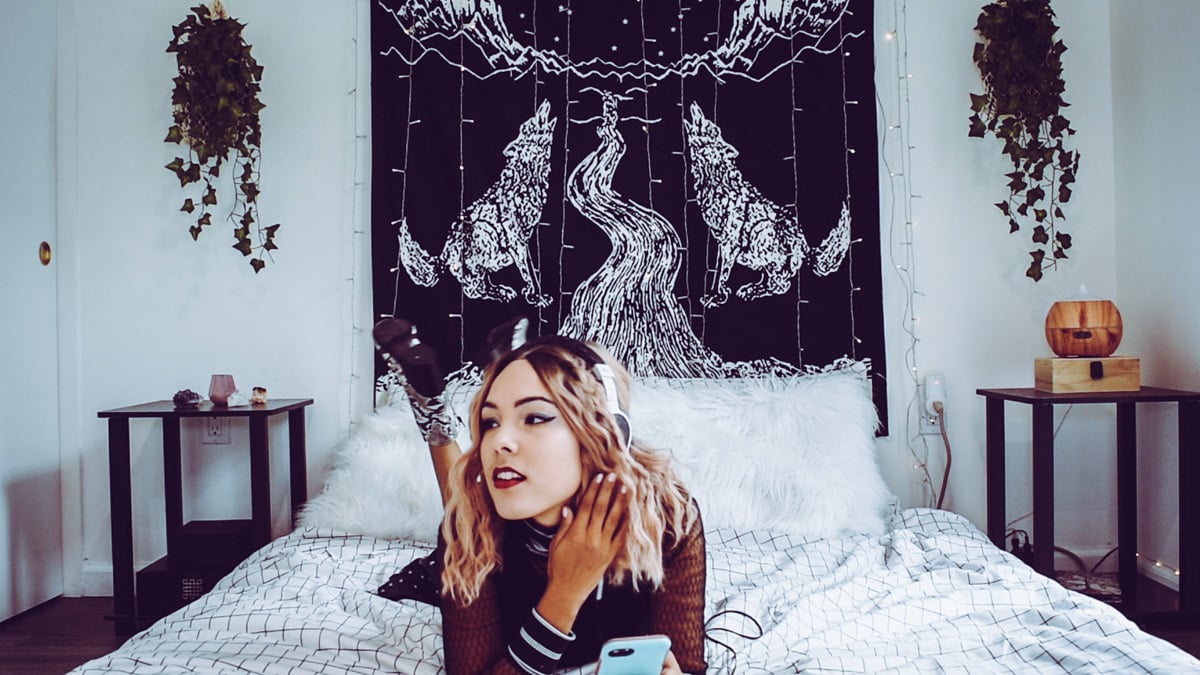 Stardust. Madden Girl x Ezi