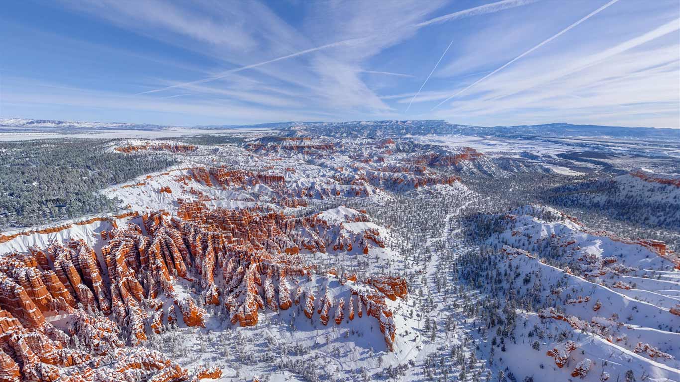 Bryce Canyon National Park in winter, Utah, USA