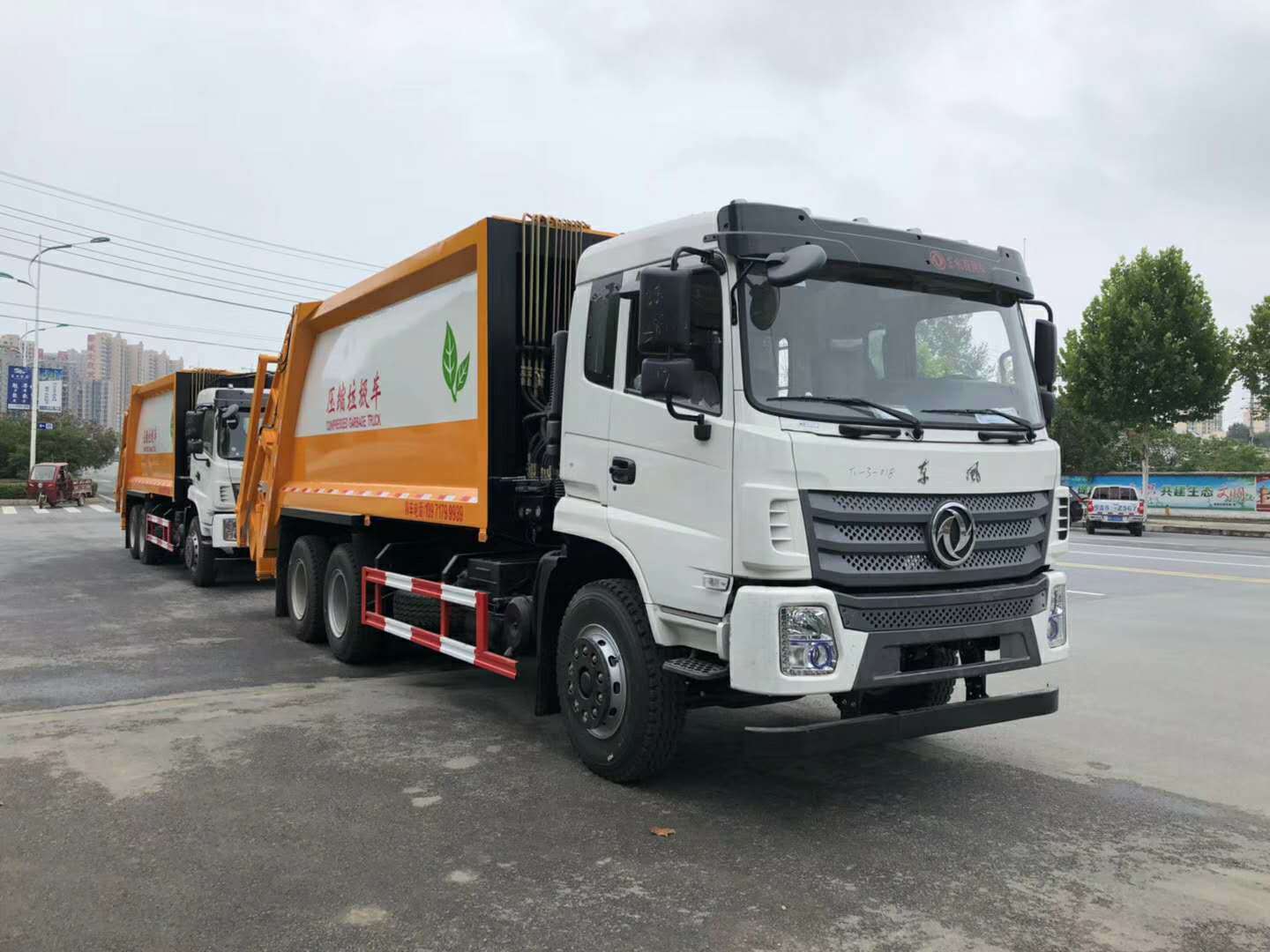 China Dongfeng T5 Dew Design 18cbm Compactor Garbage Truck Garbage Container Truck Photo & Picture