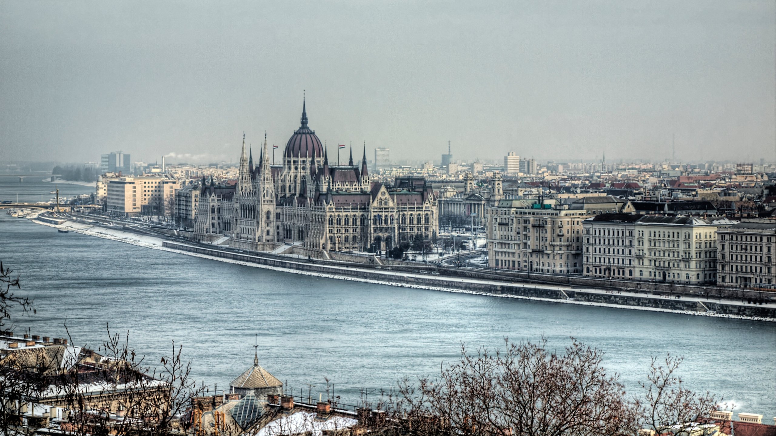 Budapest Winter Wallpaper