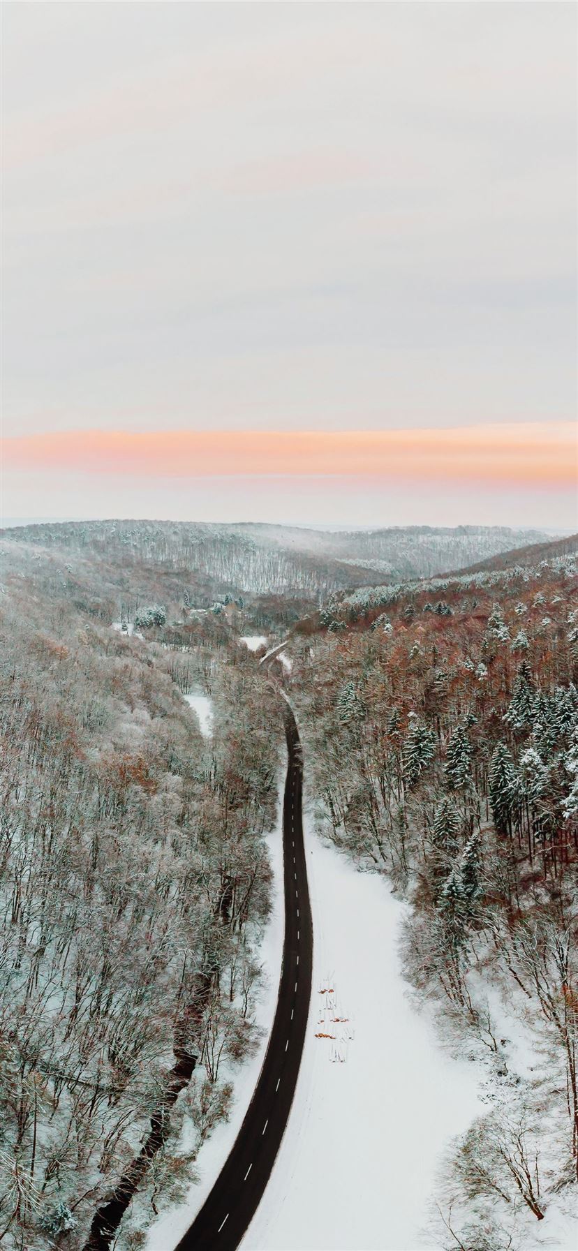 Latest Hungary iPhone 11 HD Wallpaper