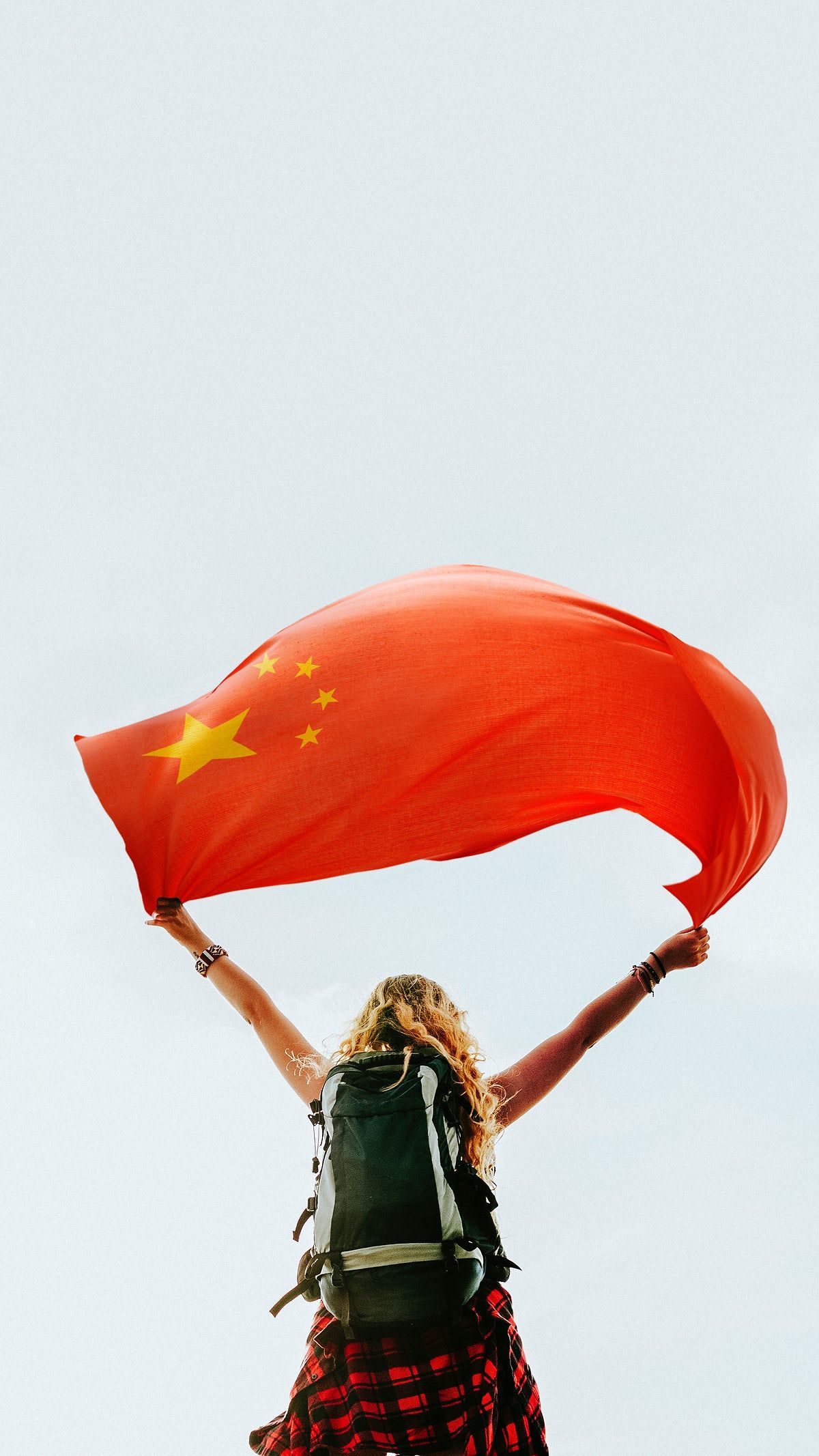 Woman holding the Chinese flag mobile wallpaper / HwangMangjoo. Chinese flag, Relaxing travel, Female image