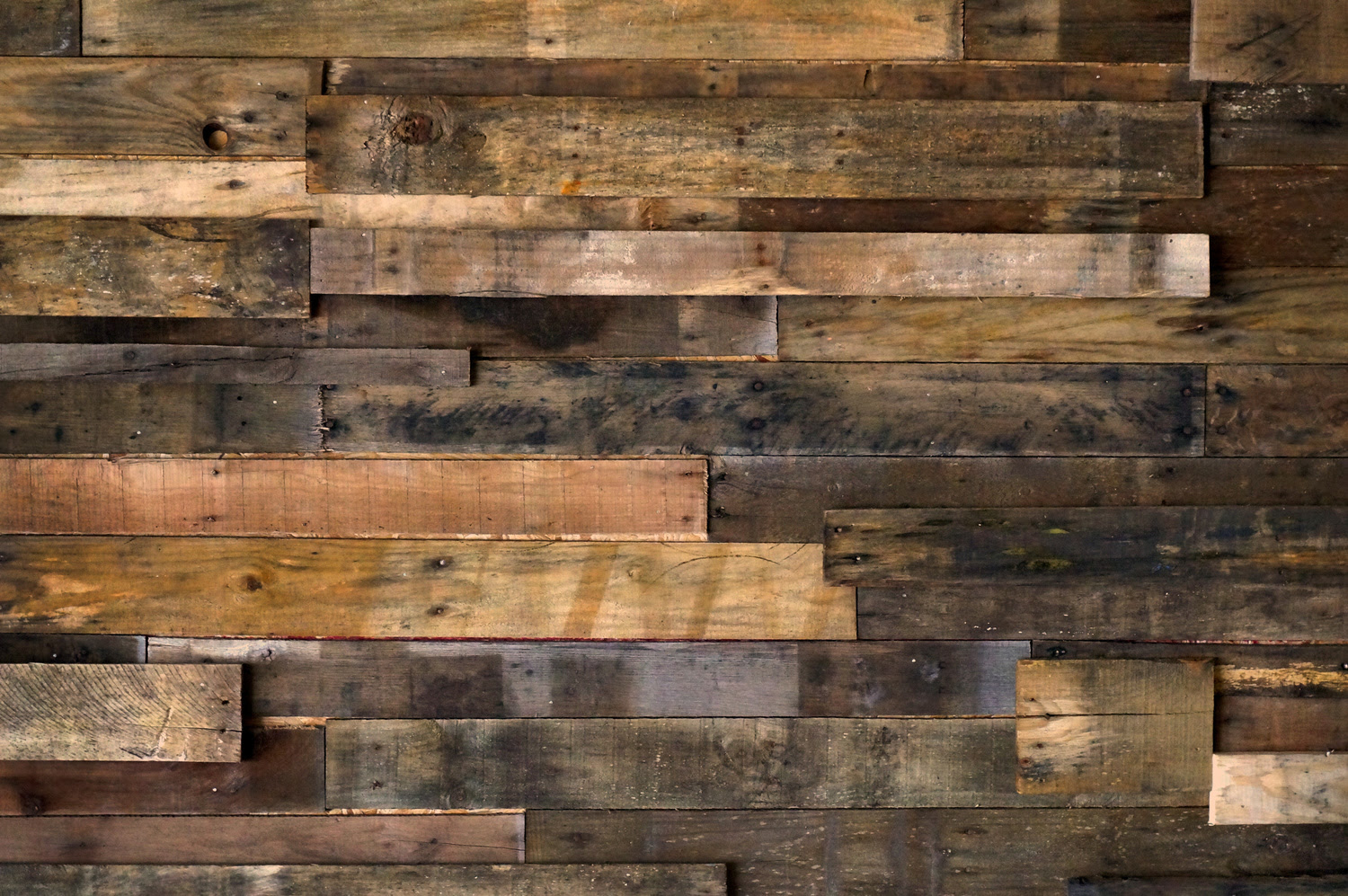 Pallet Wallpaper