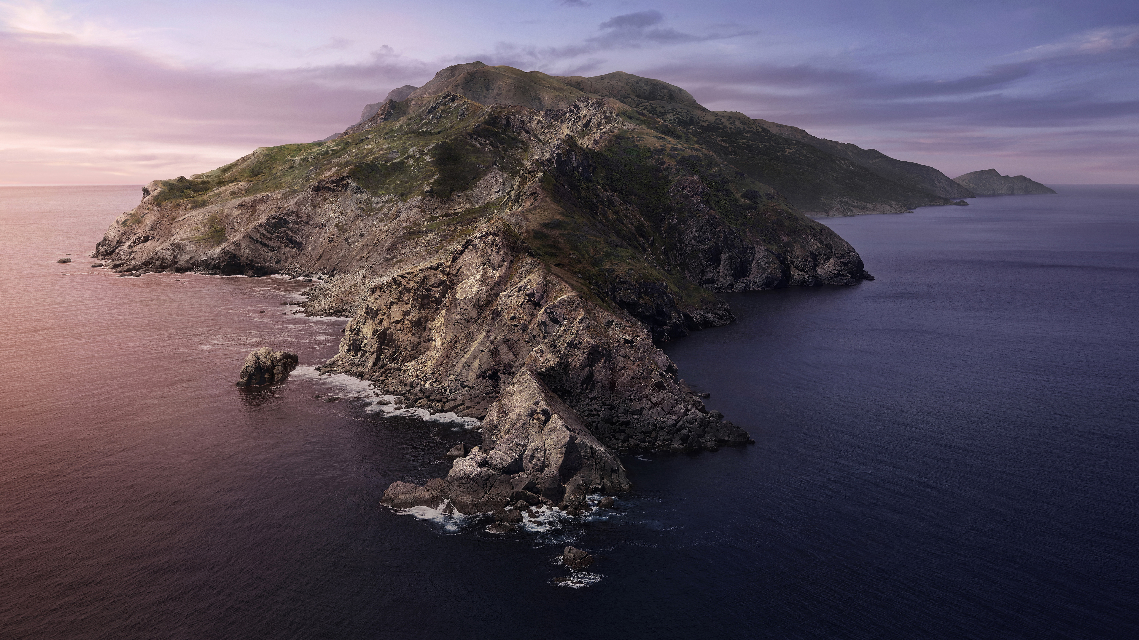 macOS Catalina, Mountains, Island, Daytime, Stock, 4k » Free desktop 4k wallpapers, Ultra HD