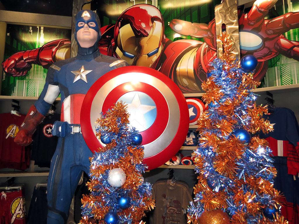 Captain America's Christmas. Marvel Alterniverse Store, Uni