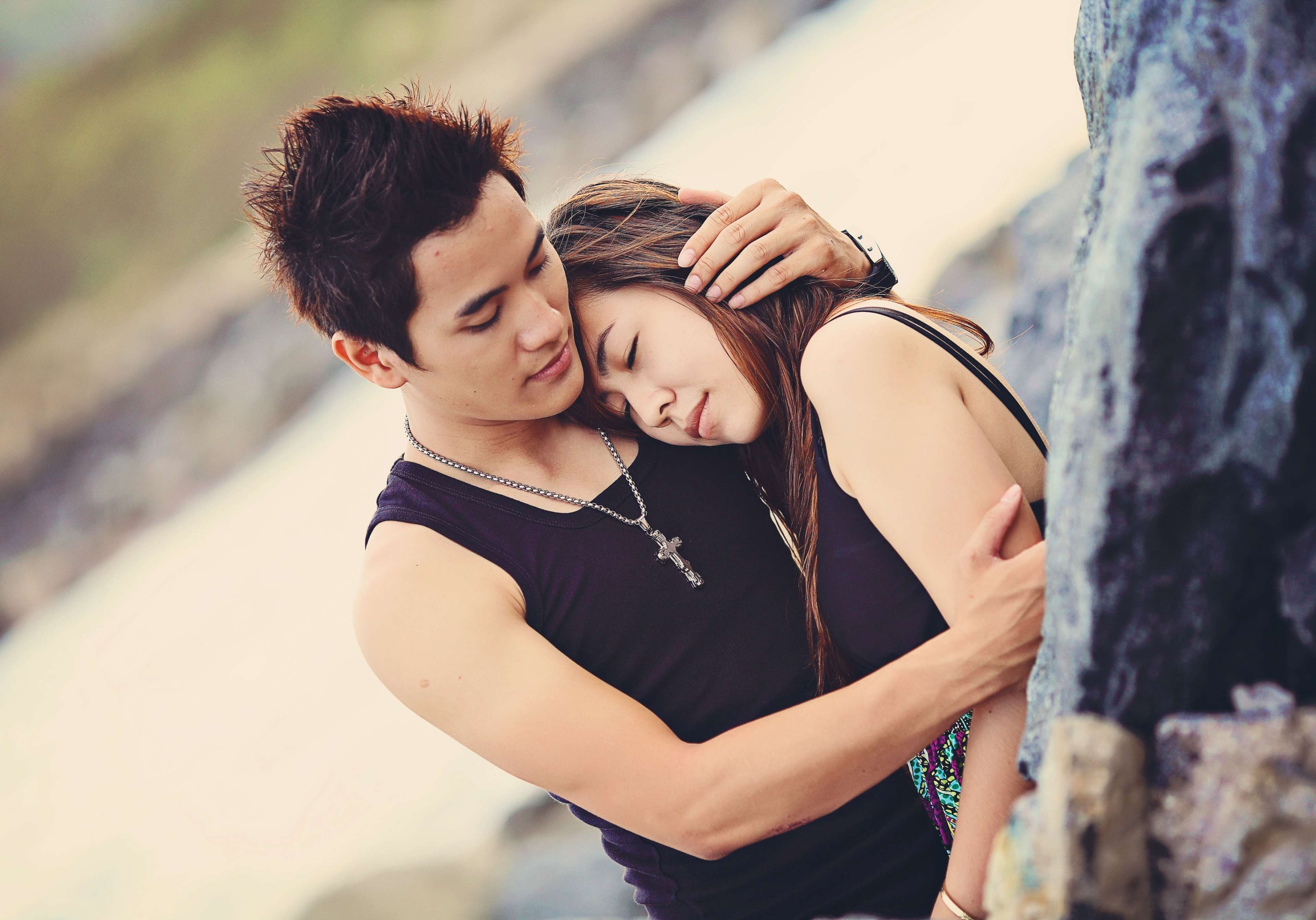 couple hugging HD wallpaper, Background