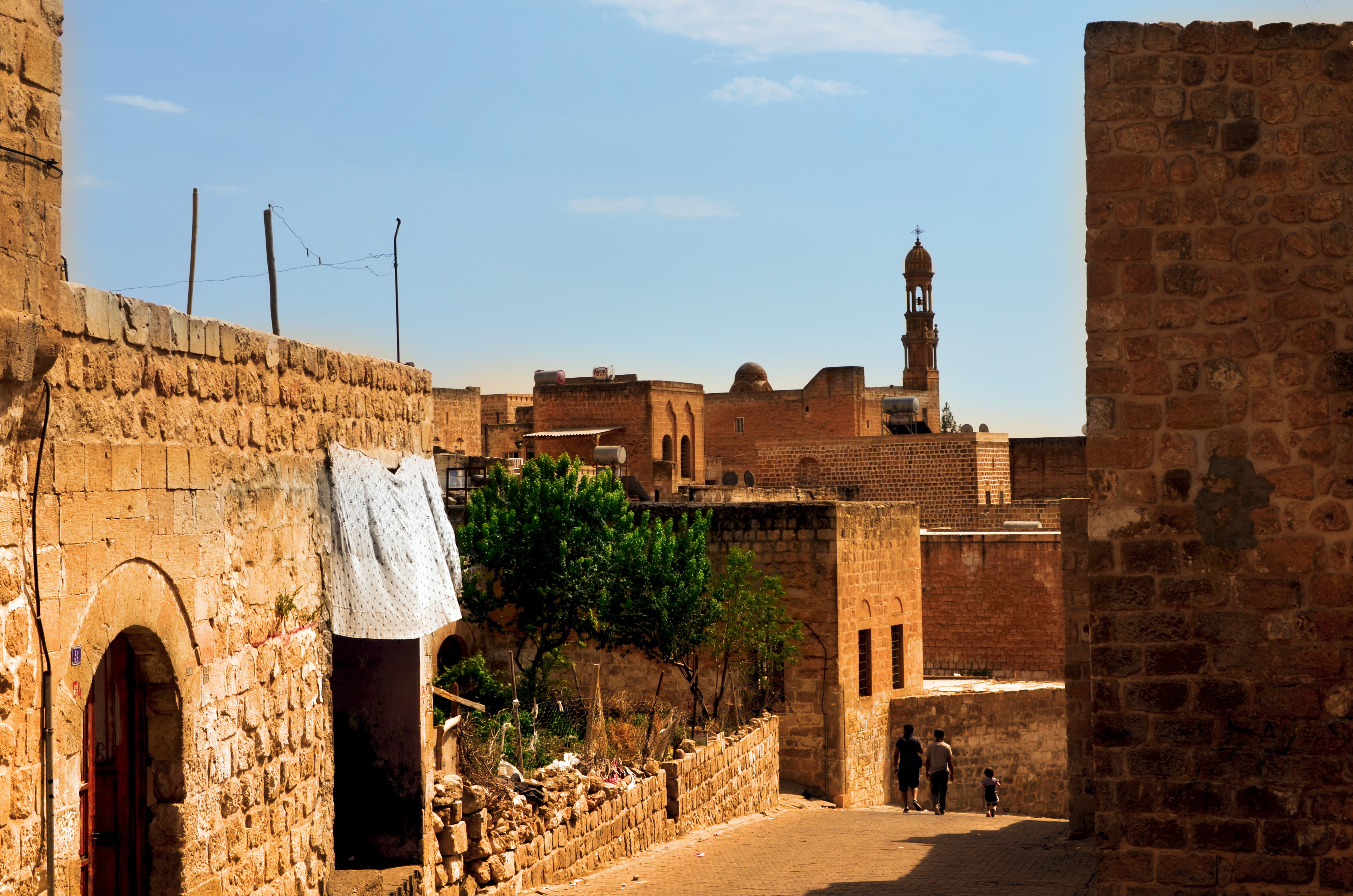 Wallpaper, temple, building, wall, Tourism, village, natural light, town, monastery, ruins, Mardin, Midyat, ancient history, human settlement, historic site, unesco world heritage site, middle ages, fortification 4928x3264