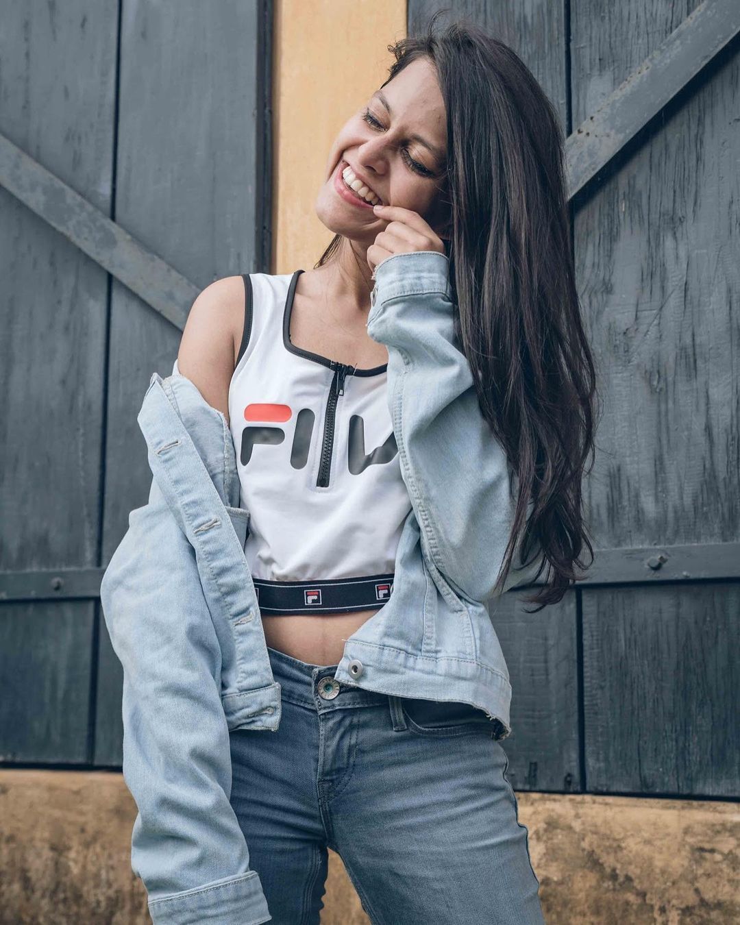 np. Denim jacket outfit, Jacket outfits, Instagram girls