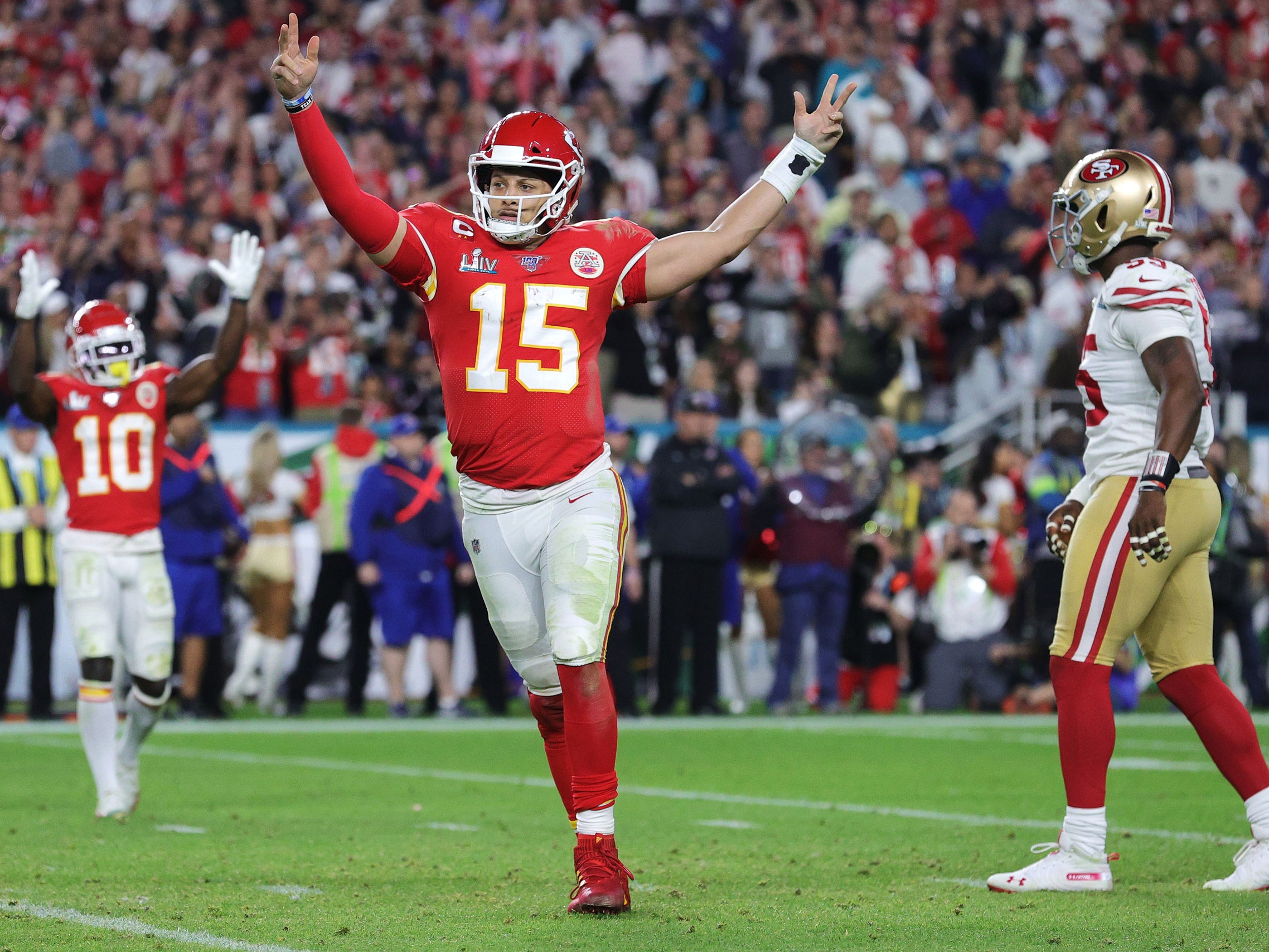 In Super Bowl LIV, Patrick Mahomes and the Chiefs Won More Than the 49ers Lost. The New Yorker