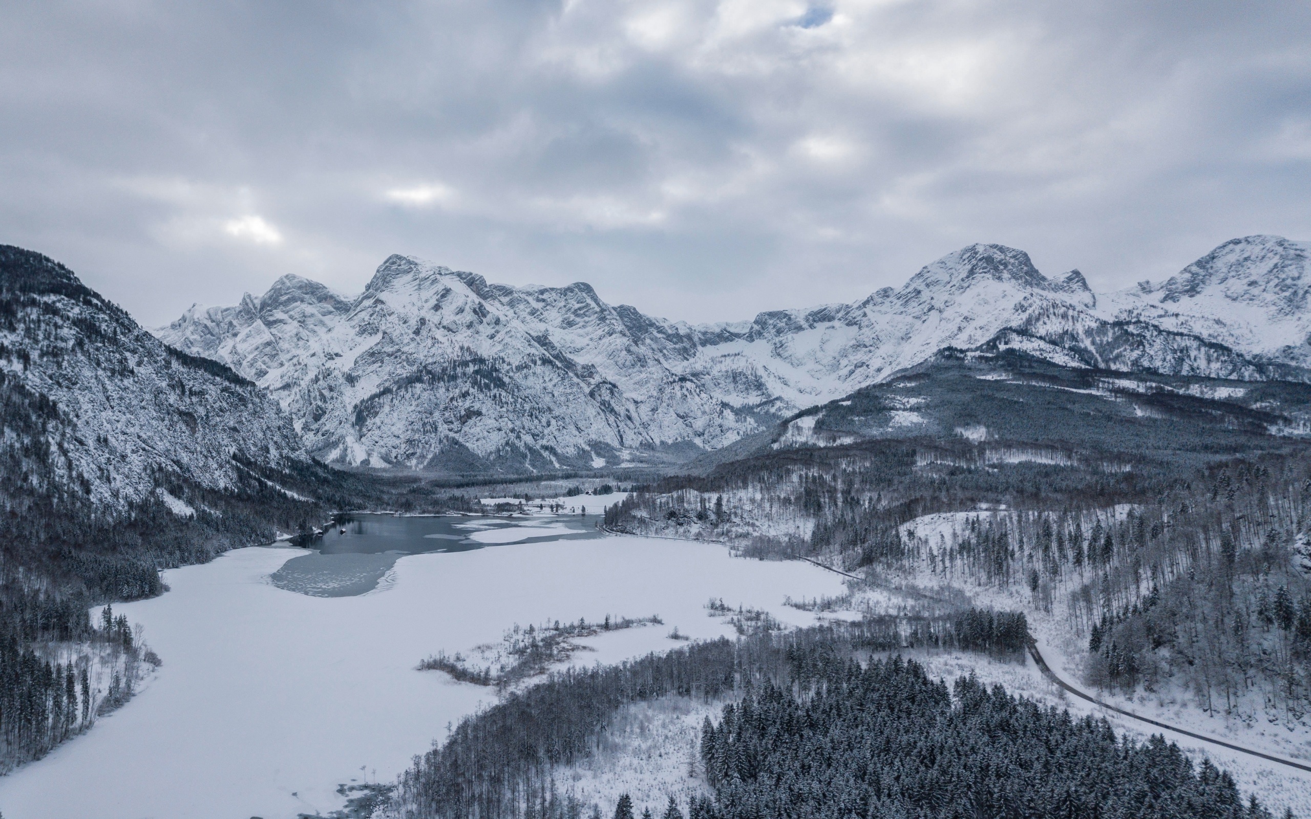 Wallpaper 4k almsee, austria, mountains, winter, snow, lake 4k Wallpaper