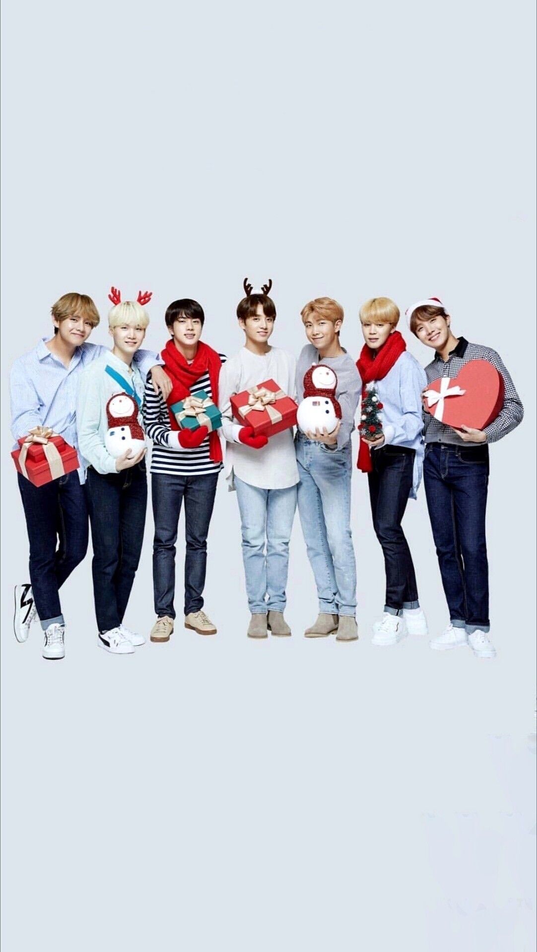 BTS WALLPAPER CHRISTMAS. Bts christmas, Bts wallpaper, Bts lockscreen