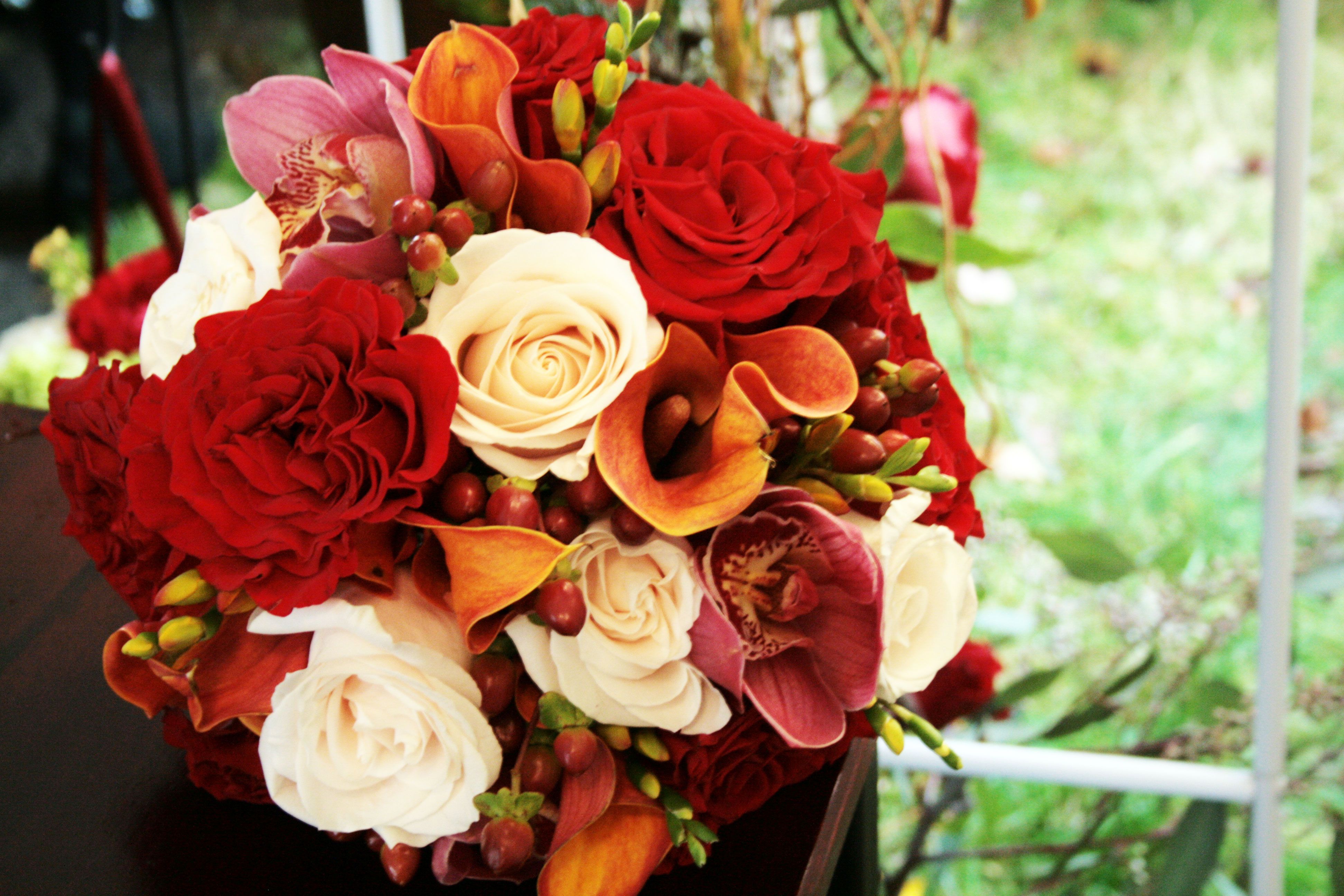 awesome Autumn Bouquet HD Picture. Fall wedding flowers, Simple wedding flowers, Spring wedding flowers