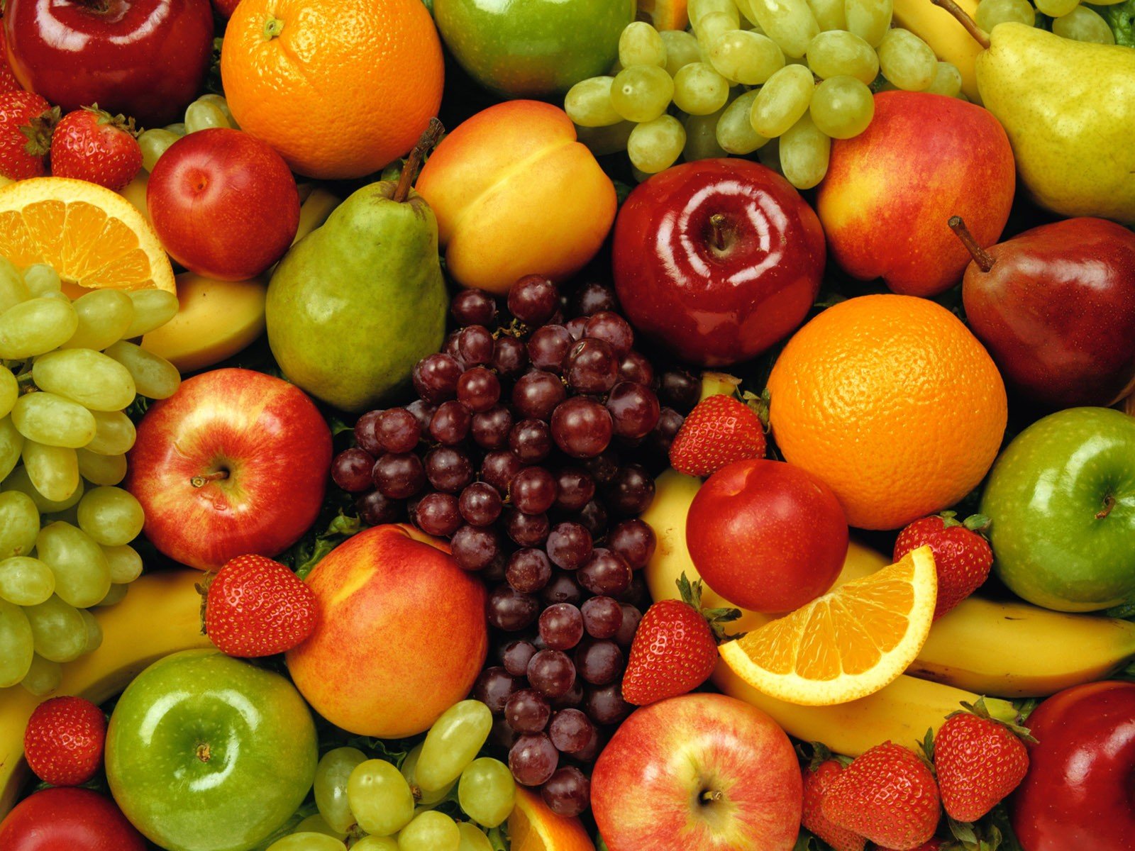 Tasty fruits wallpaper. Tasty fruits