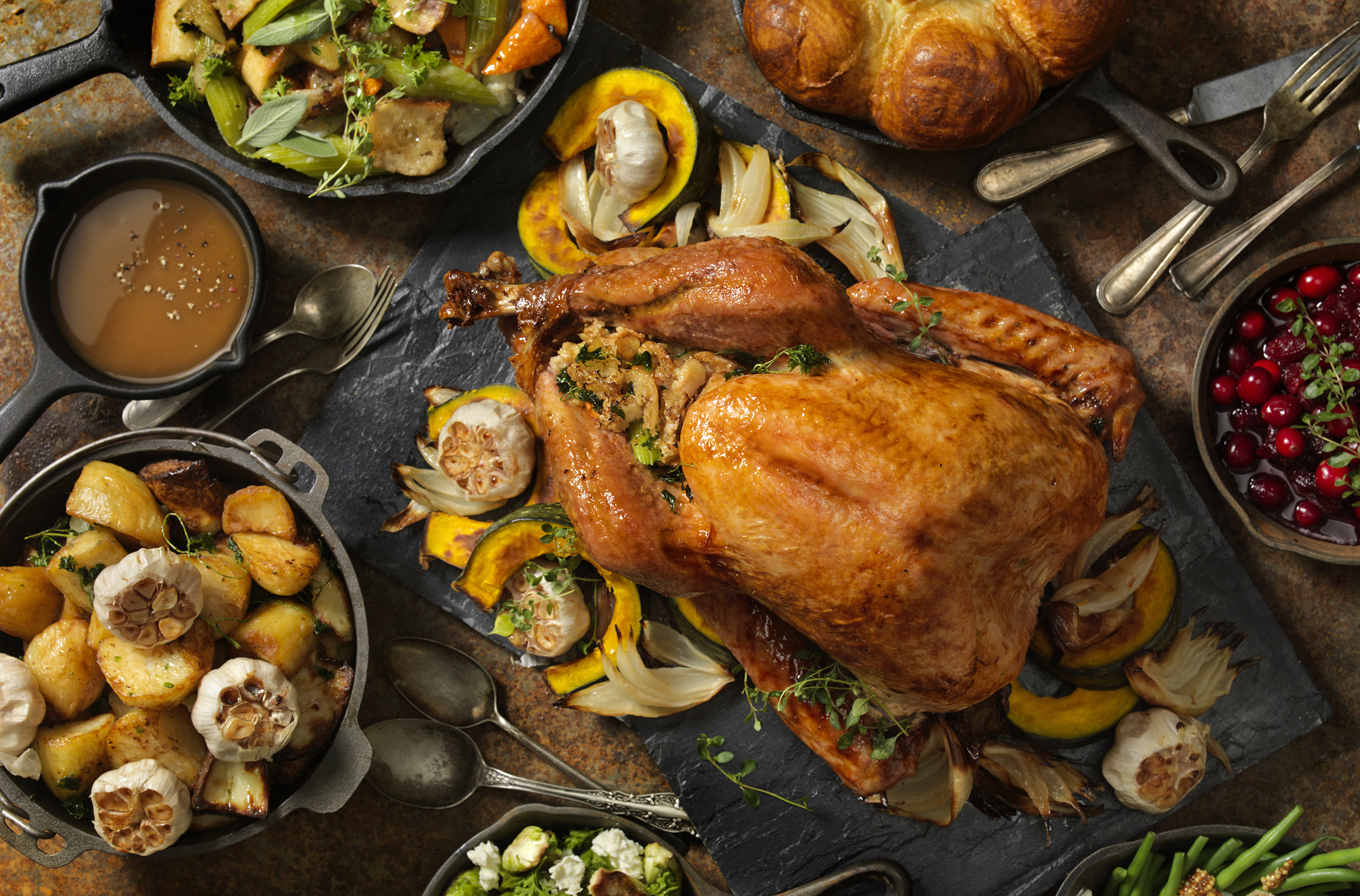 How to save time and money on Thanksgiving prep, according to Martha Stewart and other pros