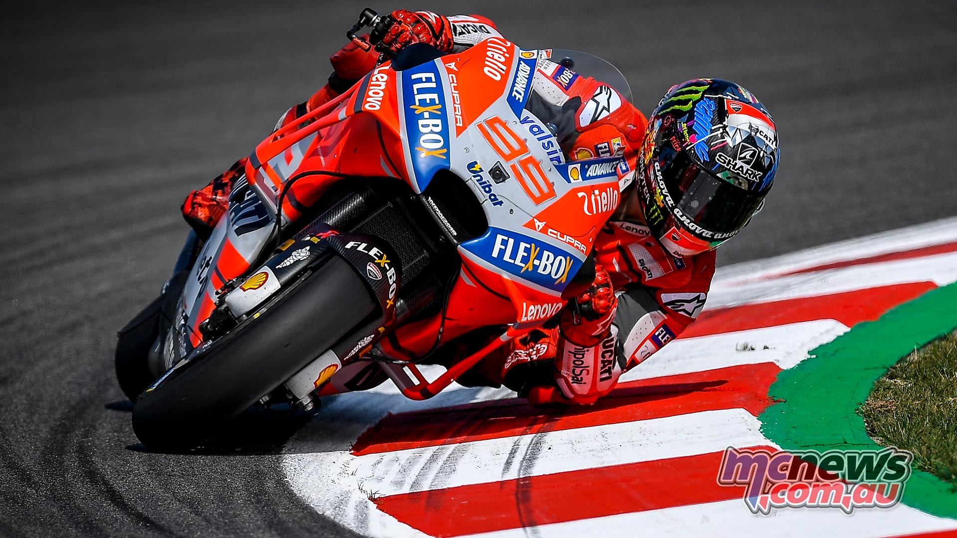 Jorge Lorenzo to start from pole at Catalunya MotoGP