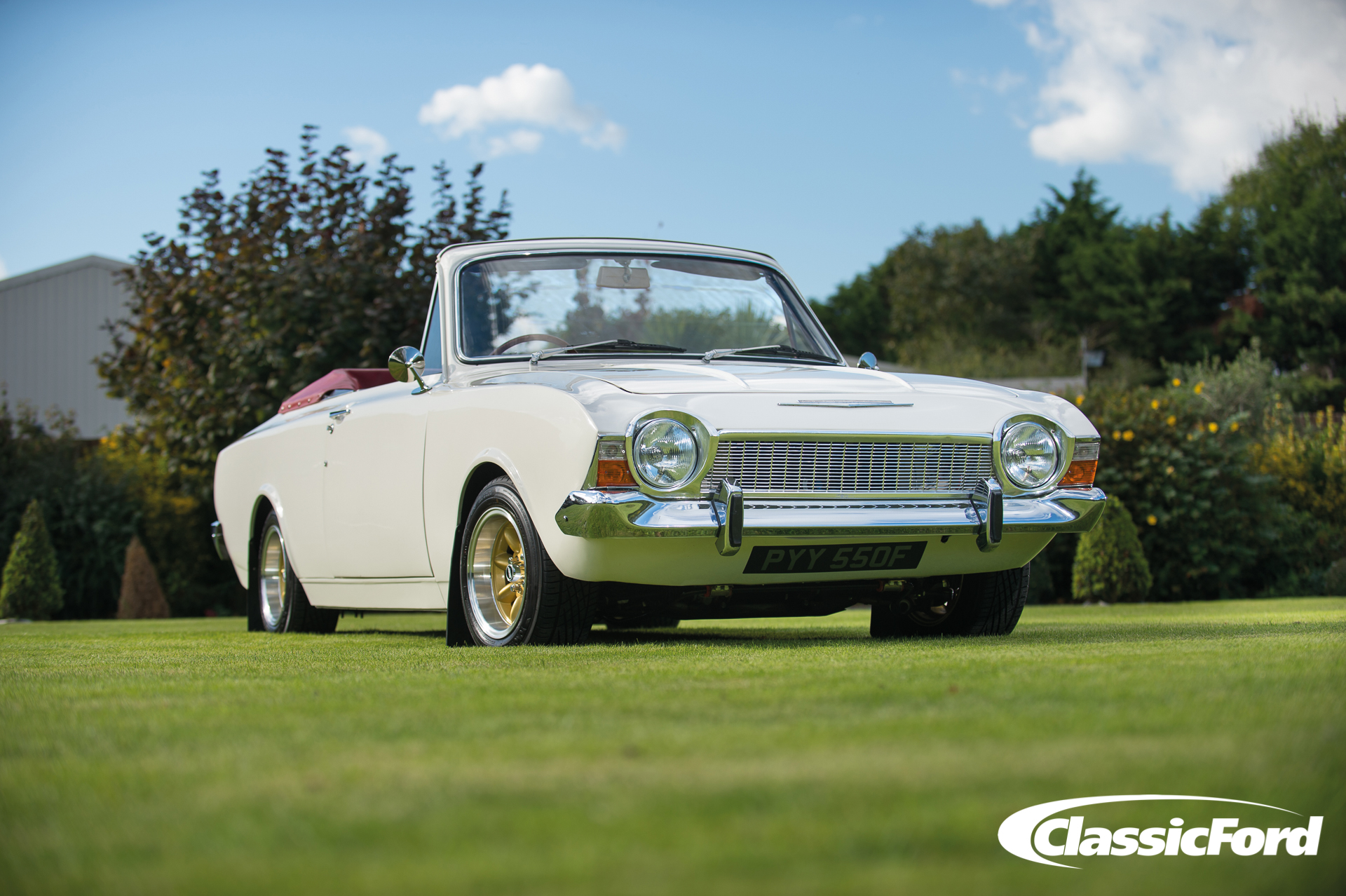 Classic Ford April 2018 desktop wallpaper. Classic Ford Magazine