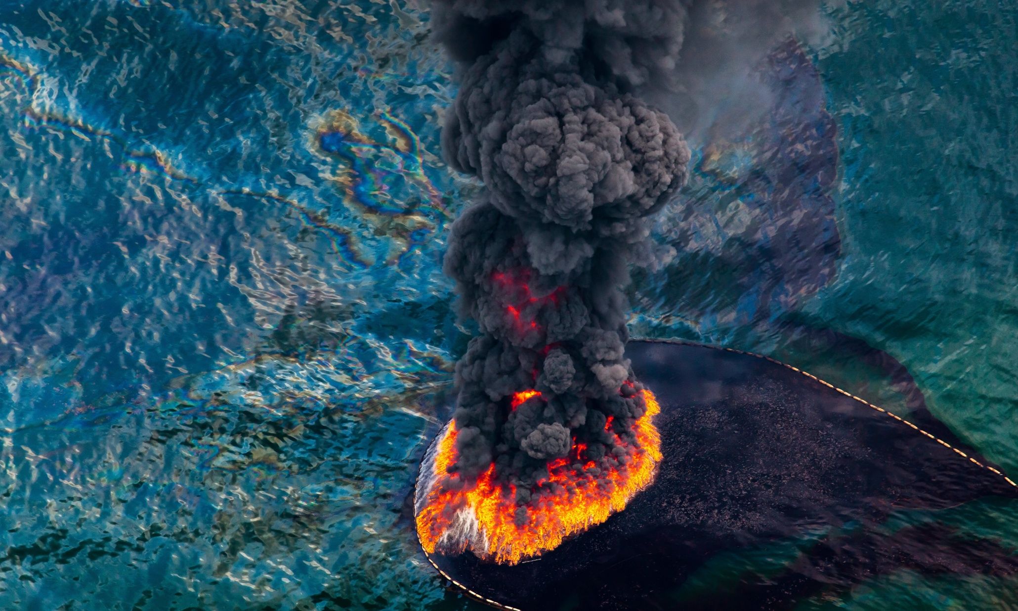 Over population, over consumption picture. Nature, Oil spill, Deepwater horizon