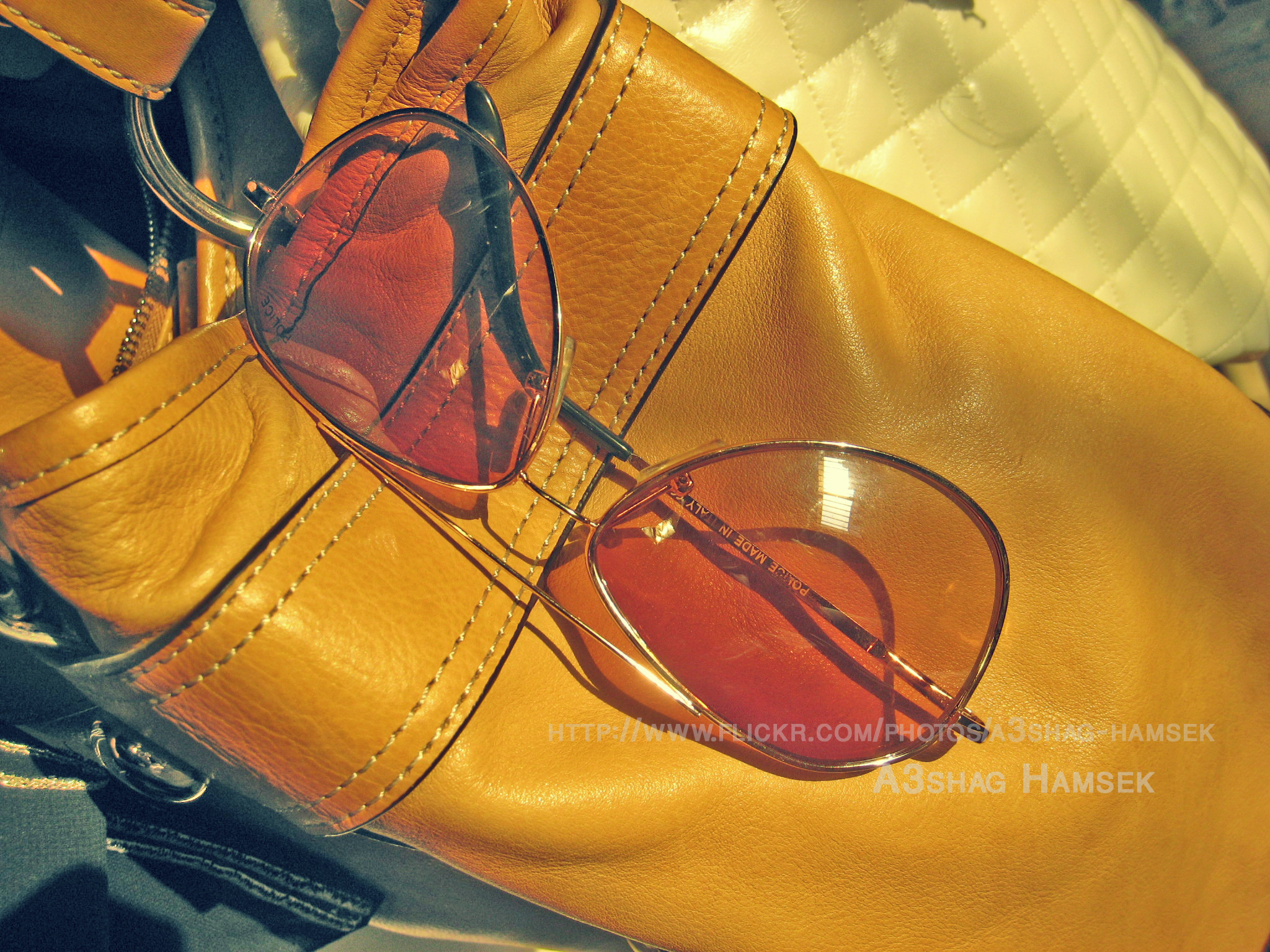 Wallpaper, illustration, food, sunglasses, yellow, bag, color, hand, style, footwear, organ, macro photography, dkny, a3shag, hamsek 2048x1536