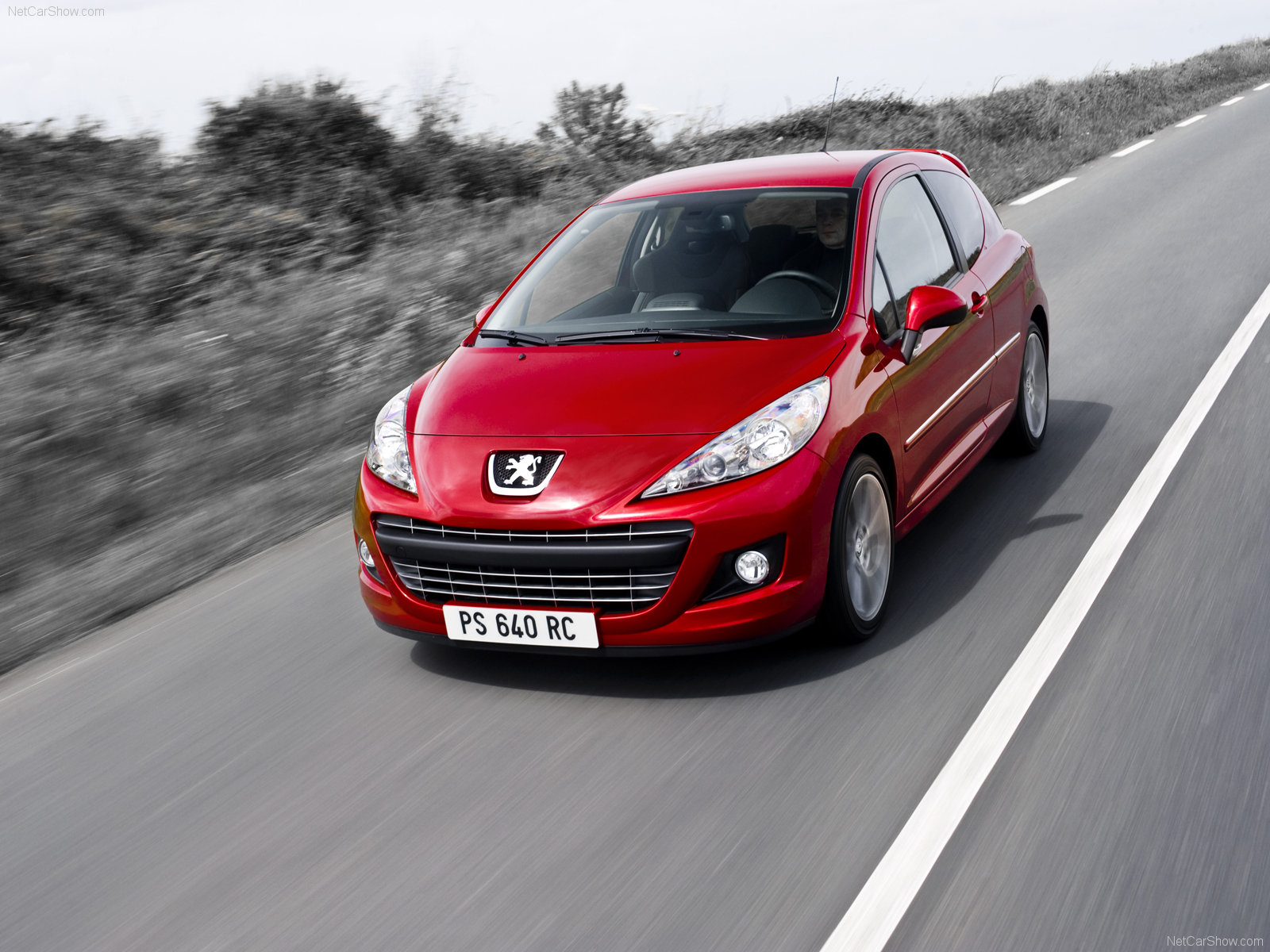 Peugeot 207 RC picture. Peugeot photo gallery