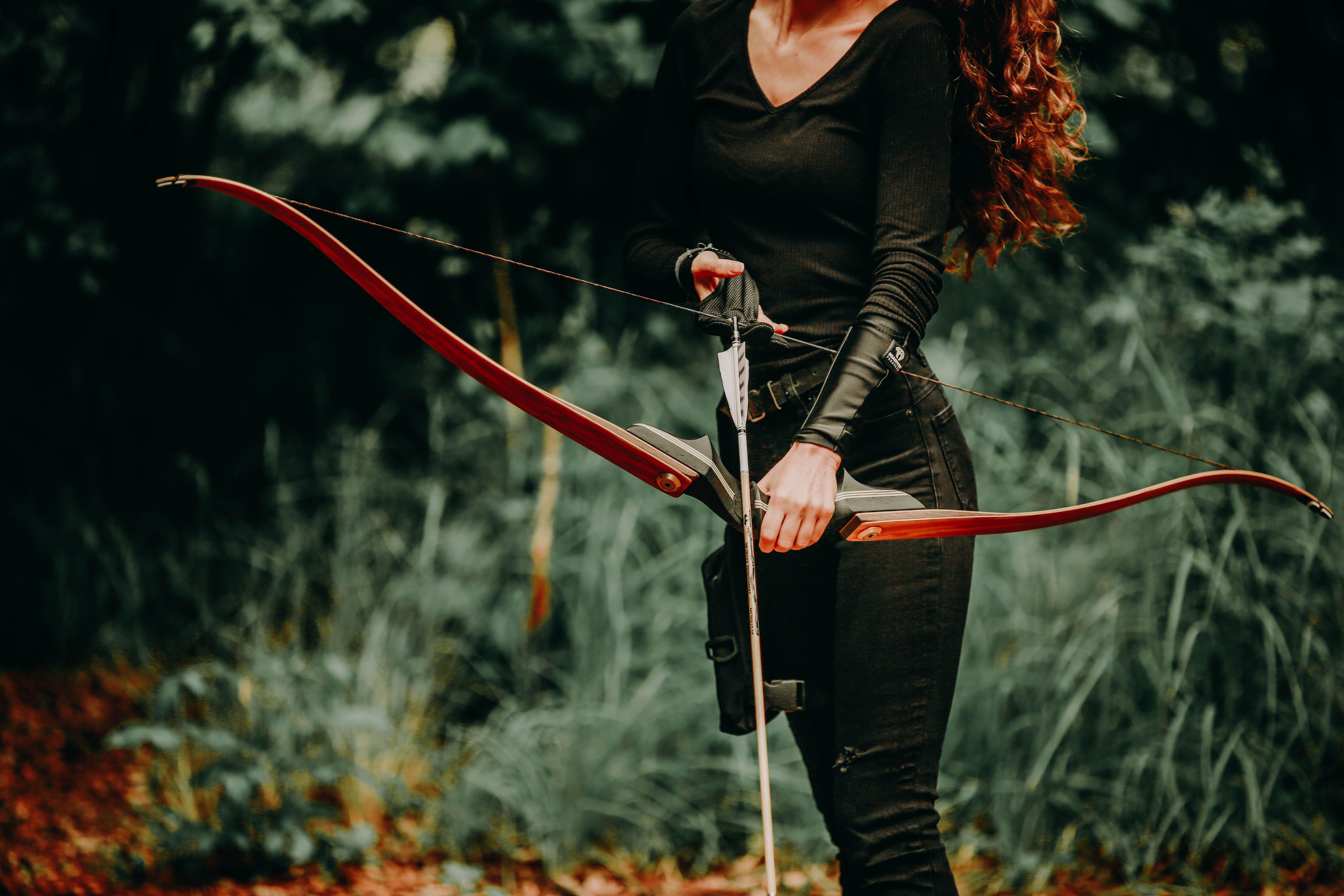 MOHAWK archerygirl. Archery photography, Archery girl, Archery aesthetic