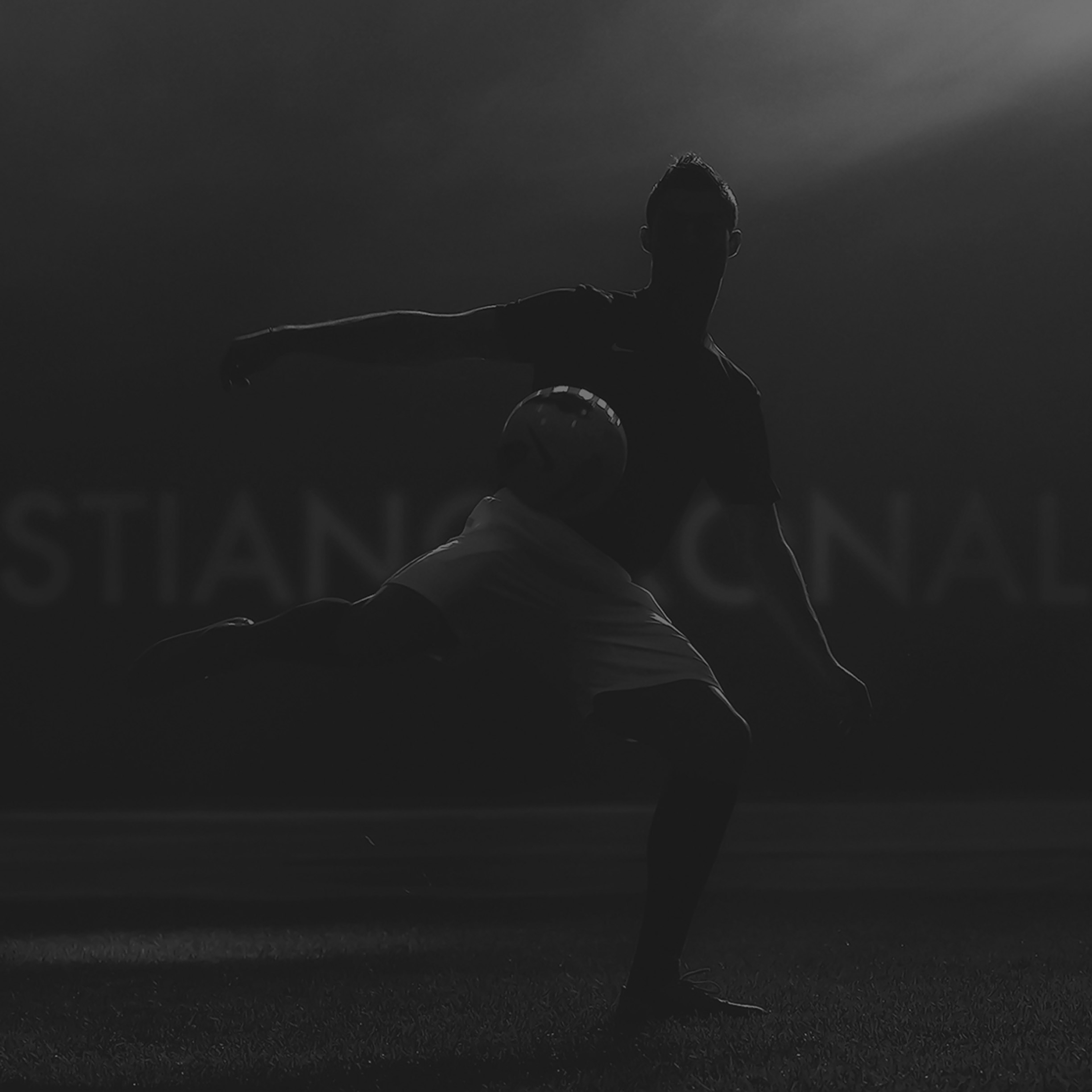 Wallpaper Christiano Ronaldo In Dark Sports Face