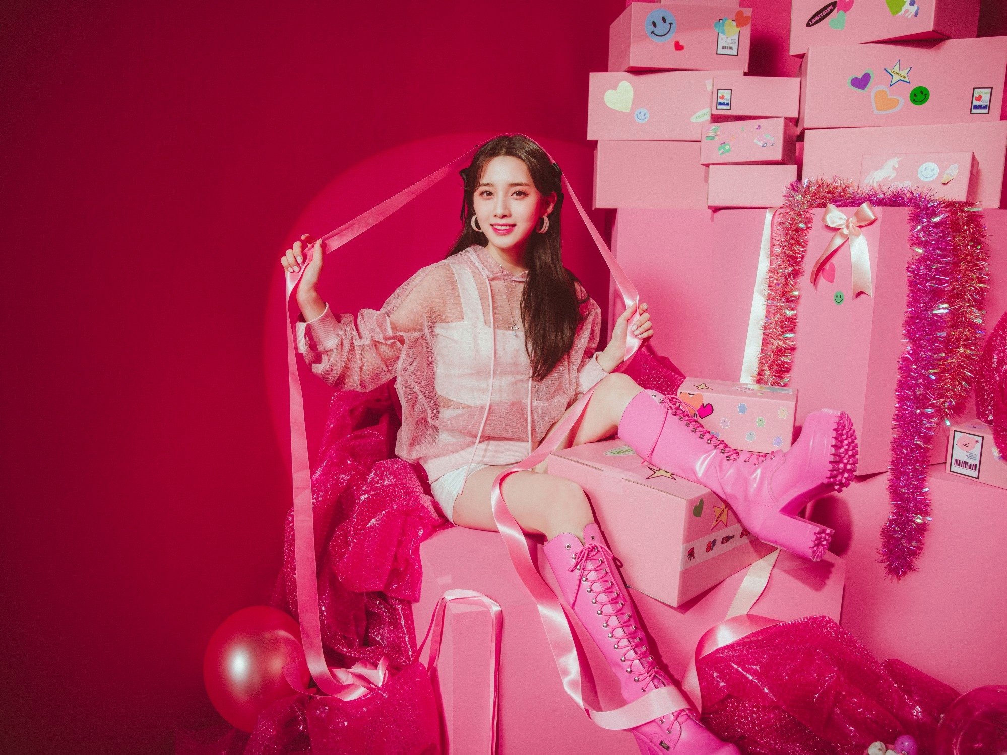 LIGHTSUM Vanilla Concept Photo (HD HR)-Pop Database Dbkpop.com