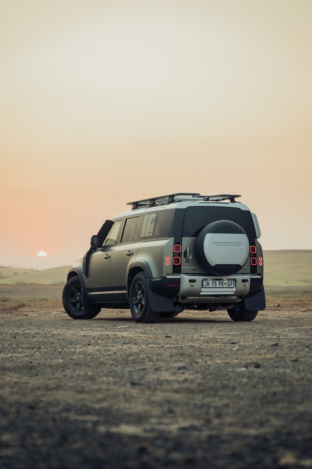 Land Rover Defender Picture. Download Free Image