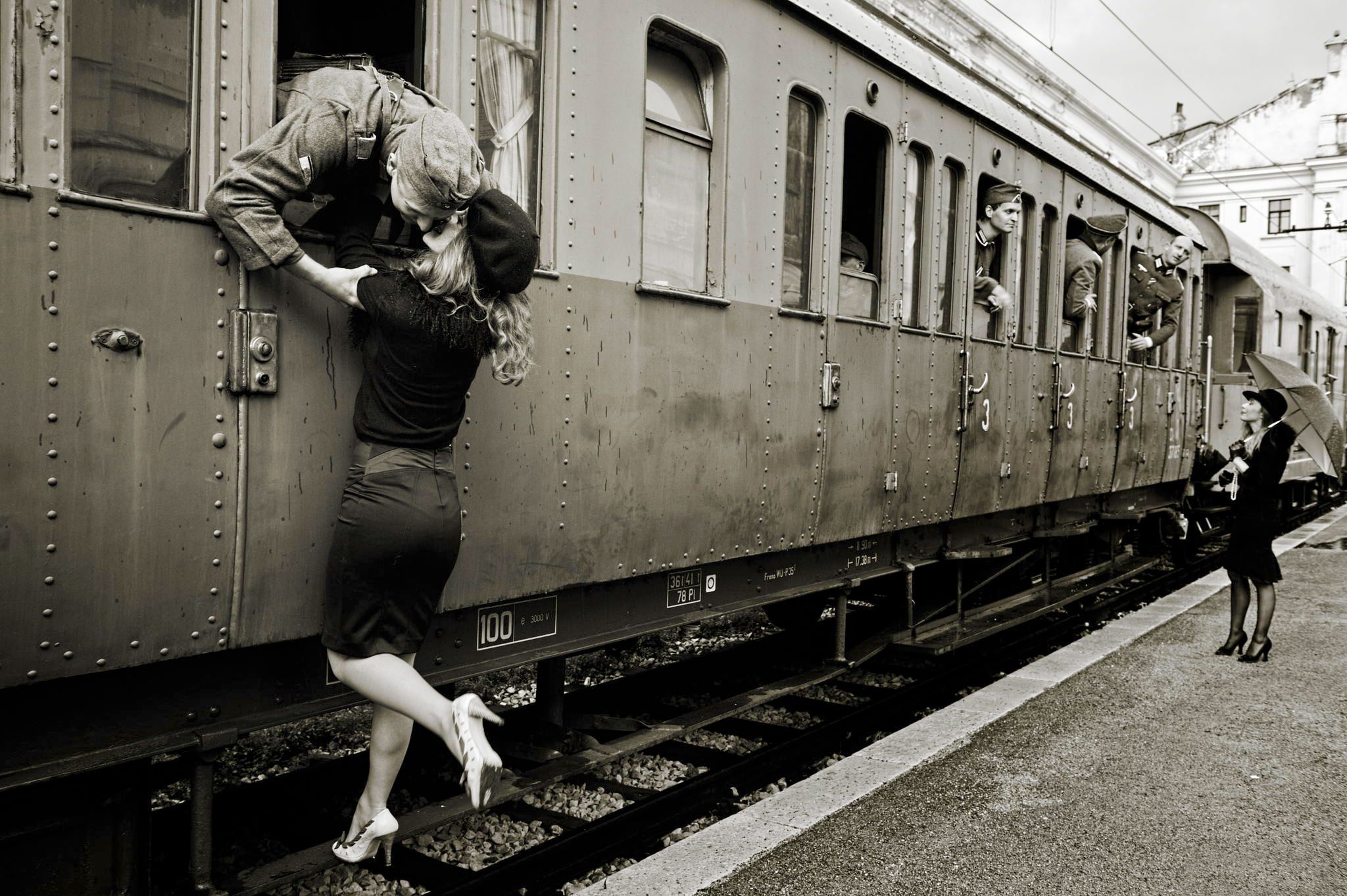 vintage photo of couple, Train wallpaper, Monochrome photography