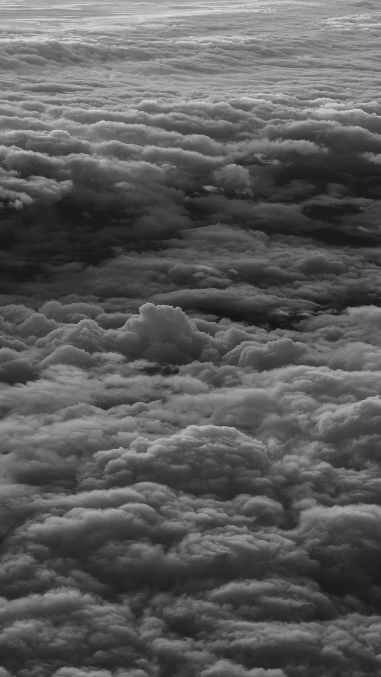 iPhone Wallpaper Dark Clouds