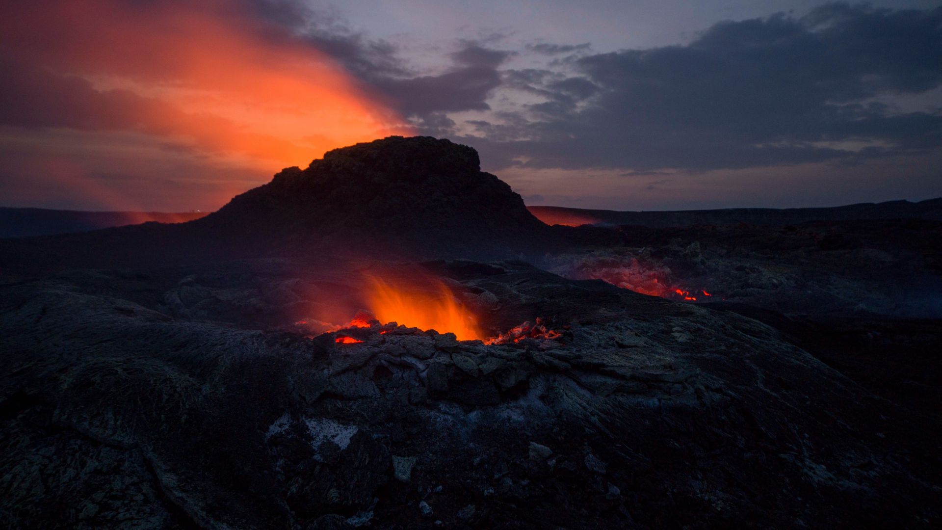 Desktop wallpaper lava, volcano, dark, fire, HD image, picture, background, cdf522