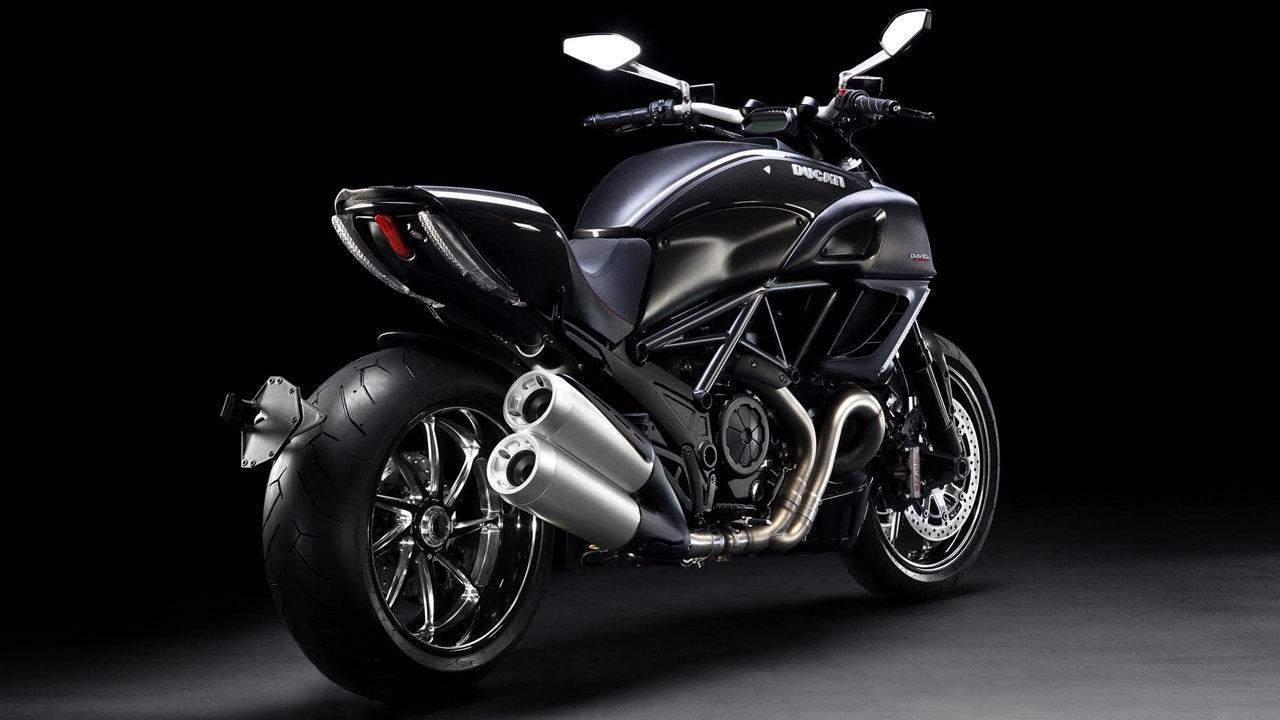 Black Ducati Wallpaper for Android