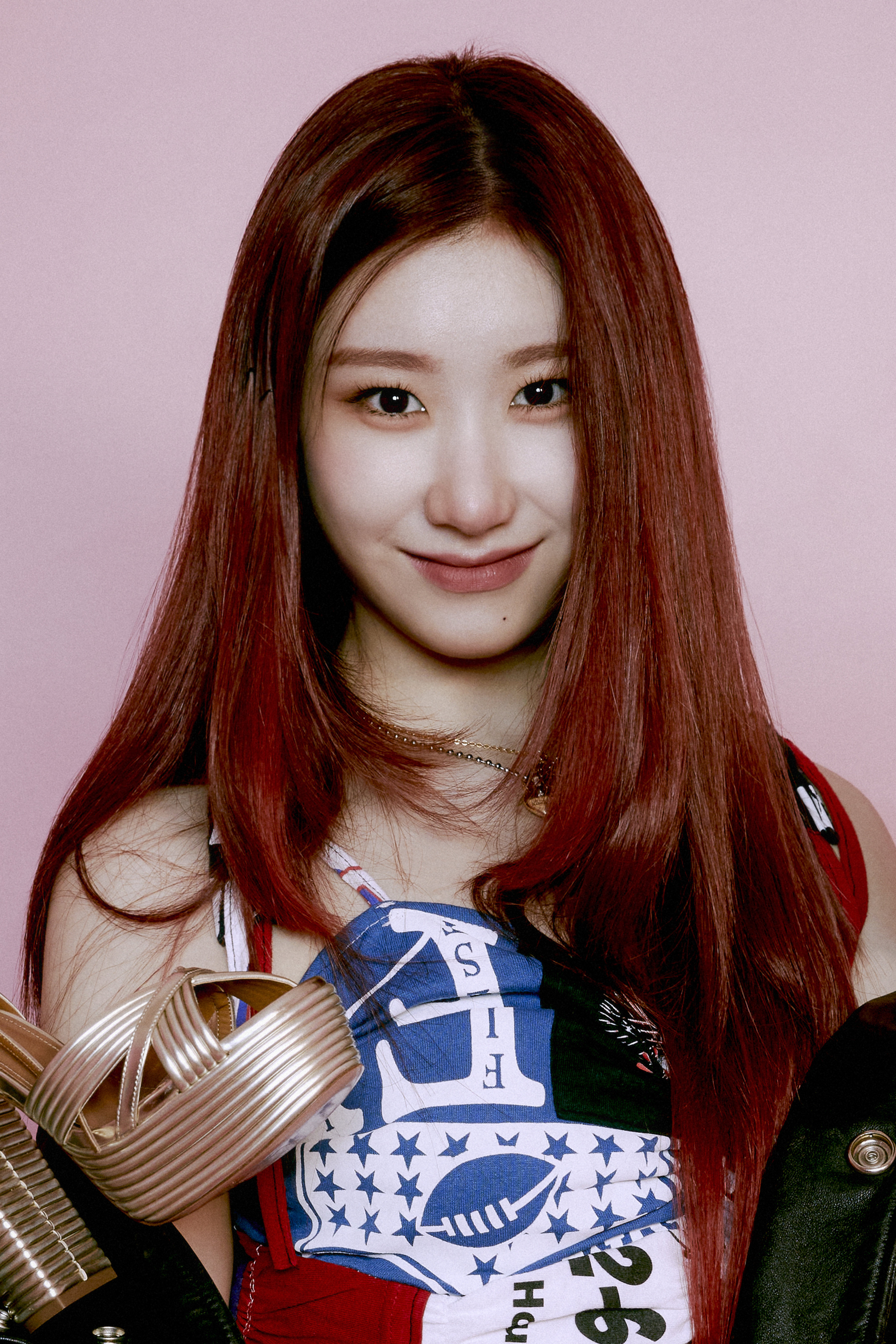 ITZY Crazy In Love Loco Concept Photo (HD HQ)-Pop Database Dbkpop.com