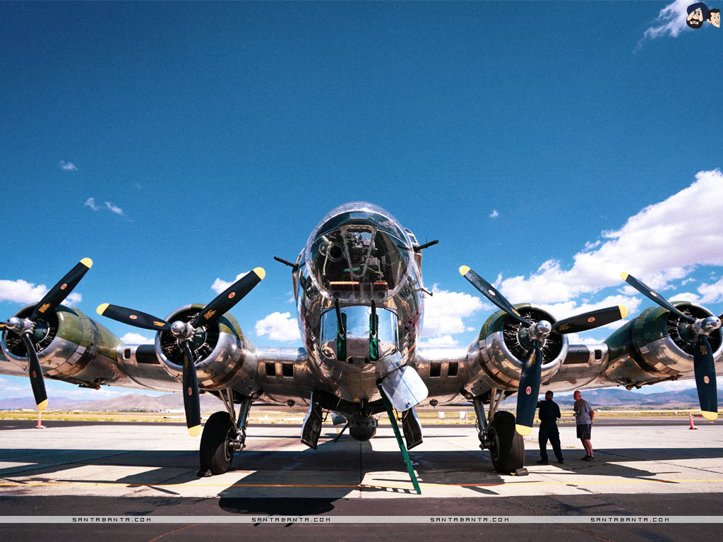 A gigantic wallpaper of a flying fighter jet
